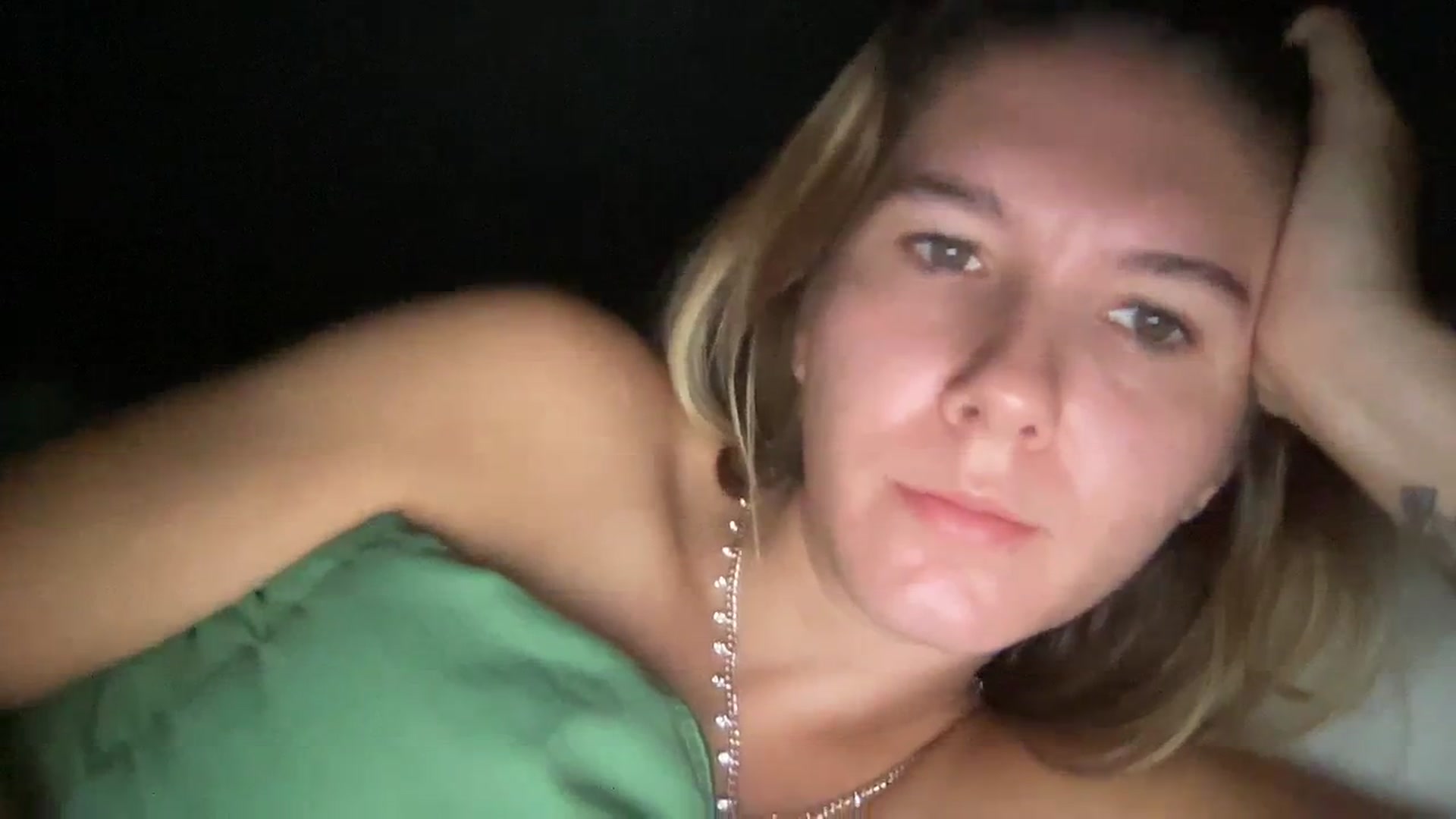 Gallery image thumbnail from ZRae420's myfreecams stream on, 10/05/2023, 08:35 image 16 of 20