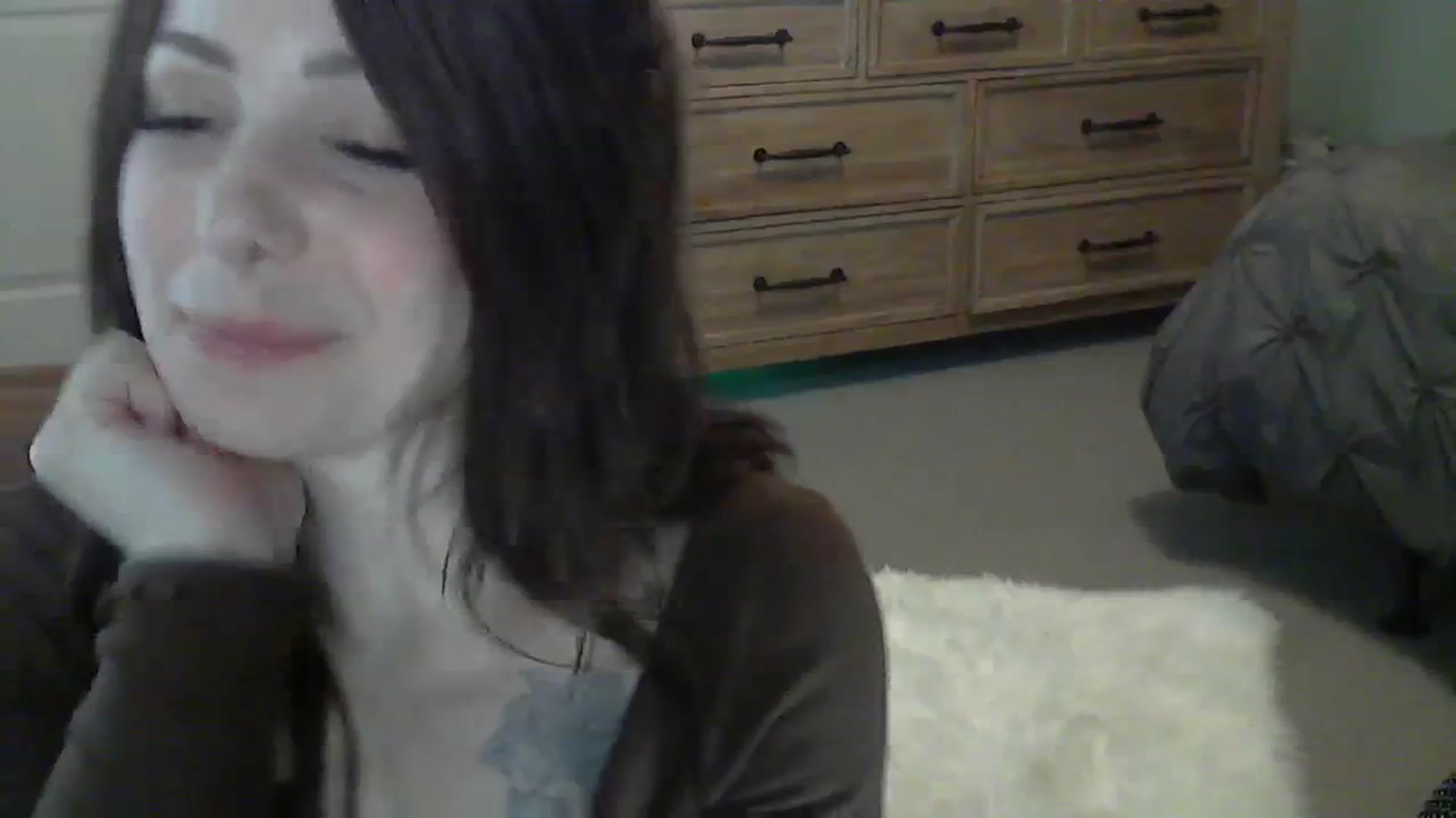 Gallery image thumbnail from ZadieBaby's myfreecams stream on, 12/17/2023, 11:12 image 12 of 20