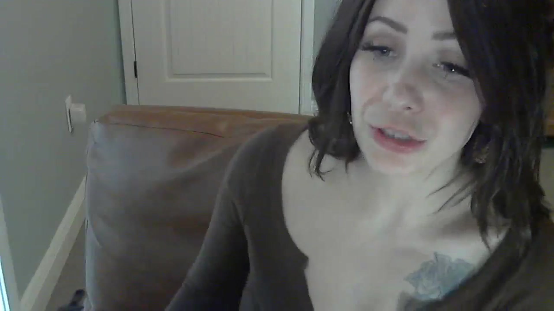 Gallery image thumbnail from ZadieBaby's myfreecams stream on, 12/17/2023, 12:26 image 8 of 20