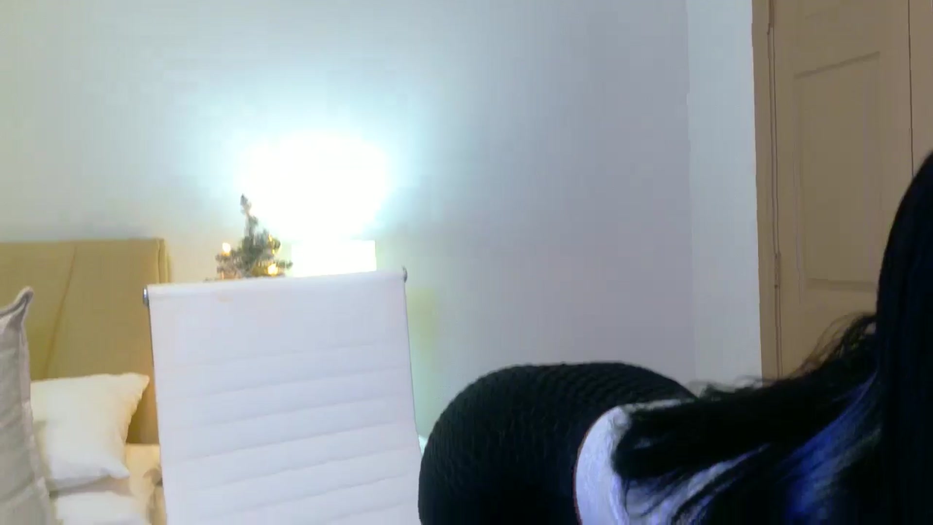 Gallery image thumbnail from Zadira's myfreecams stream on, 12/12/2024, 11:30 image 6 of 20