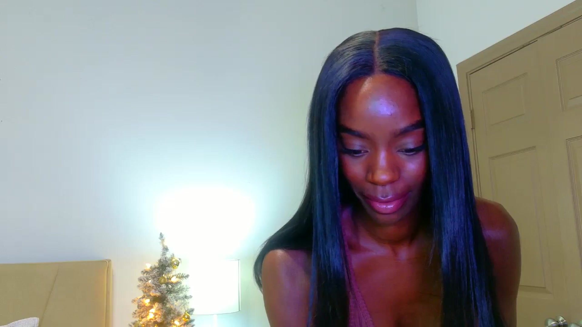 Gallery image thumbnail from Zadira's myfreecams stream on, 12/13/2024, 08:50 image 20 of 20