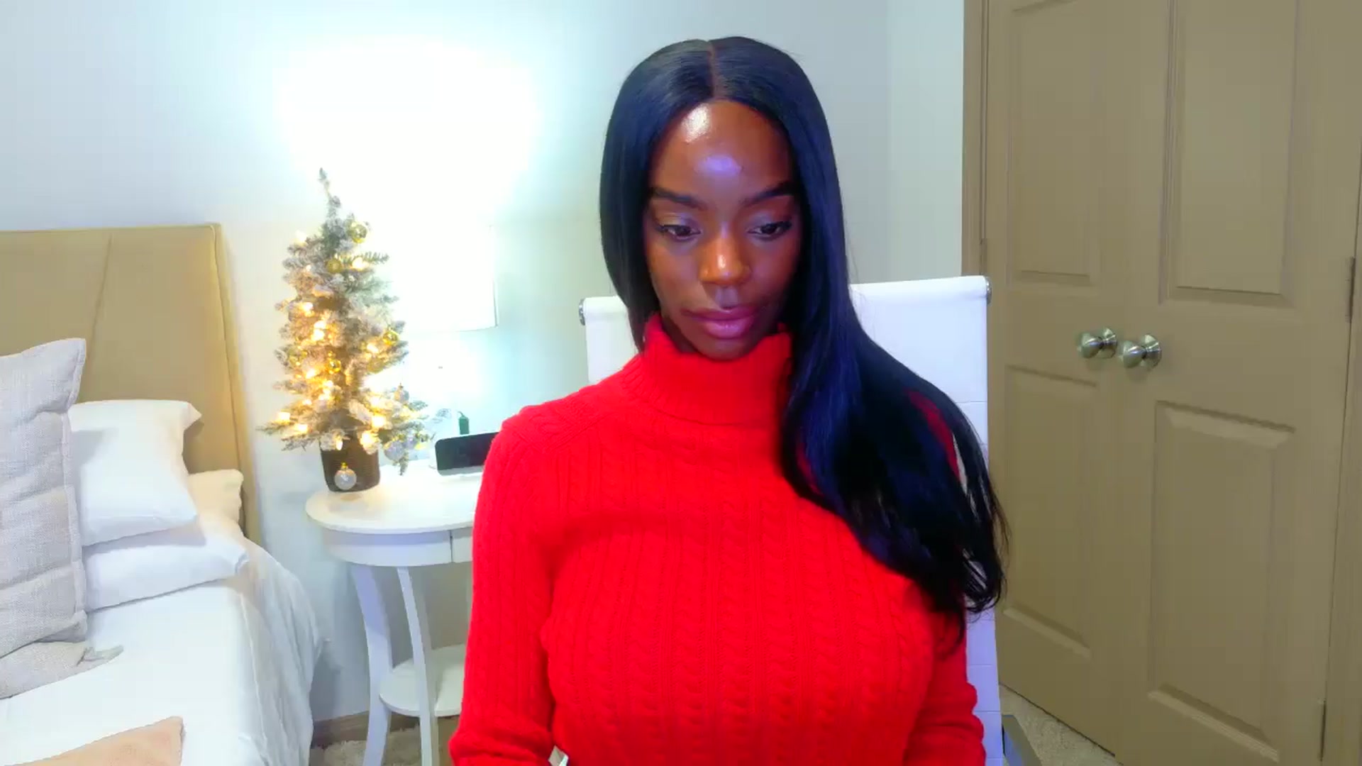 Gallery image thumbnail from Zadira's myfreecams stream on, 12/13/2024, 09:15 image 6 of 20