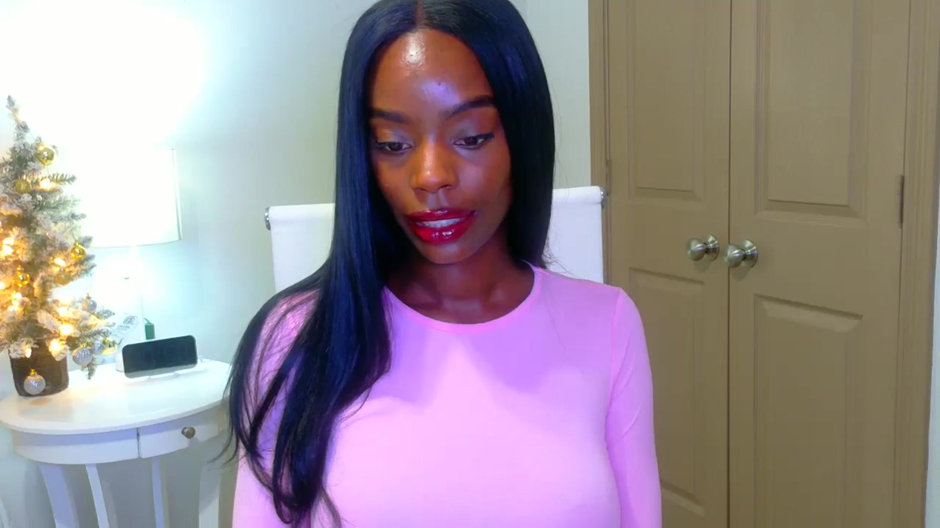 Gallery image thumbnail from Zadira's myfreecams stream on, 12/13/2024, 10:24 image 7 of 20