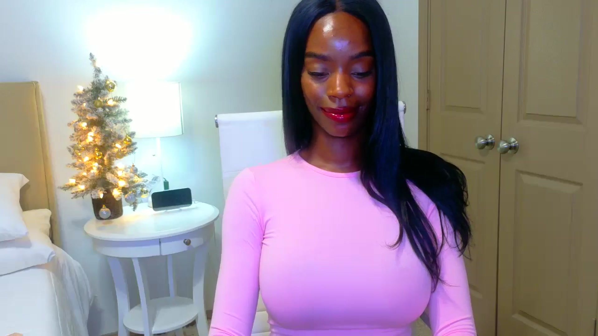 Gallery image thumbnail from Zadira's myfreecams stream on, 12/13/2024, 10:49 image 12 of 20