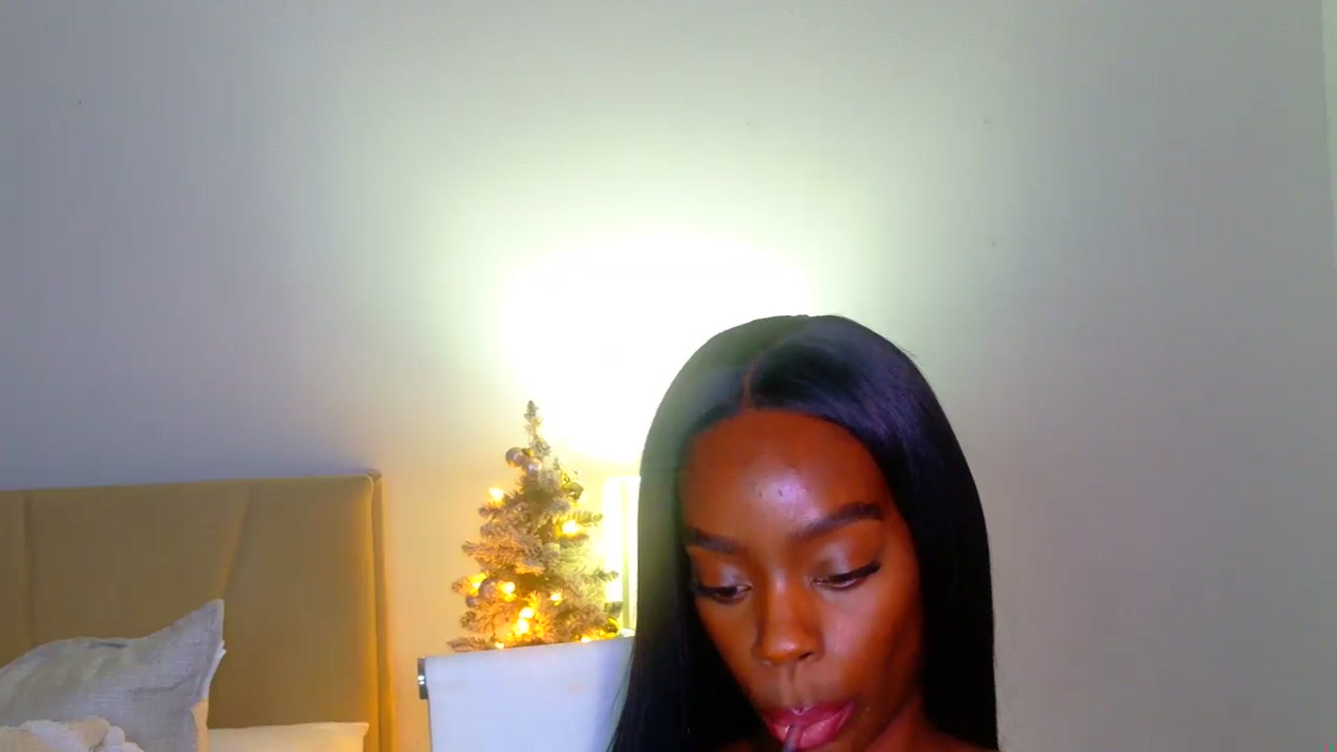 Gallery image thumbnail from Zadira's myfreecams stream on, 12/20/2024, 12:11 image 2 of 20