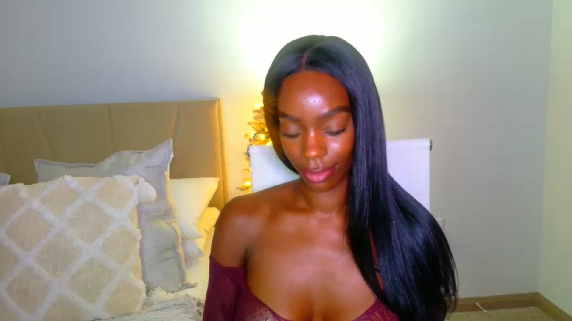 Gallery image thumbnail from Zadira's myfreecams stream on, 12/20/2024, 12:39 image 9 of 20