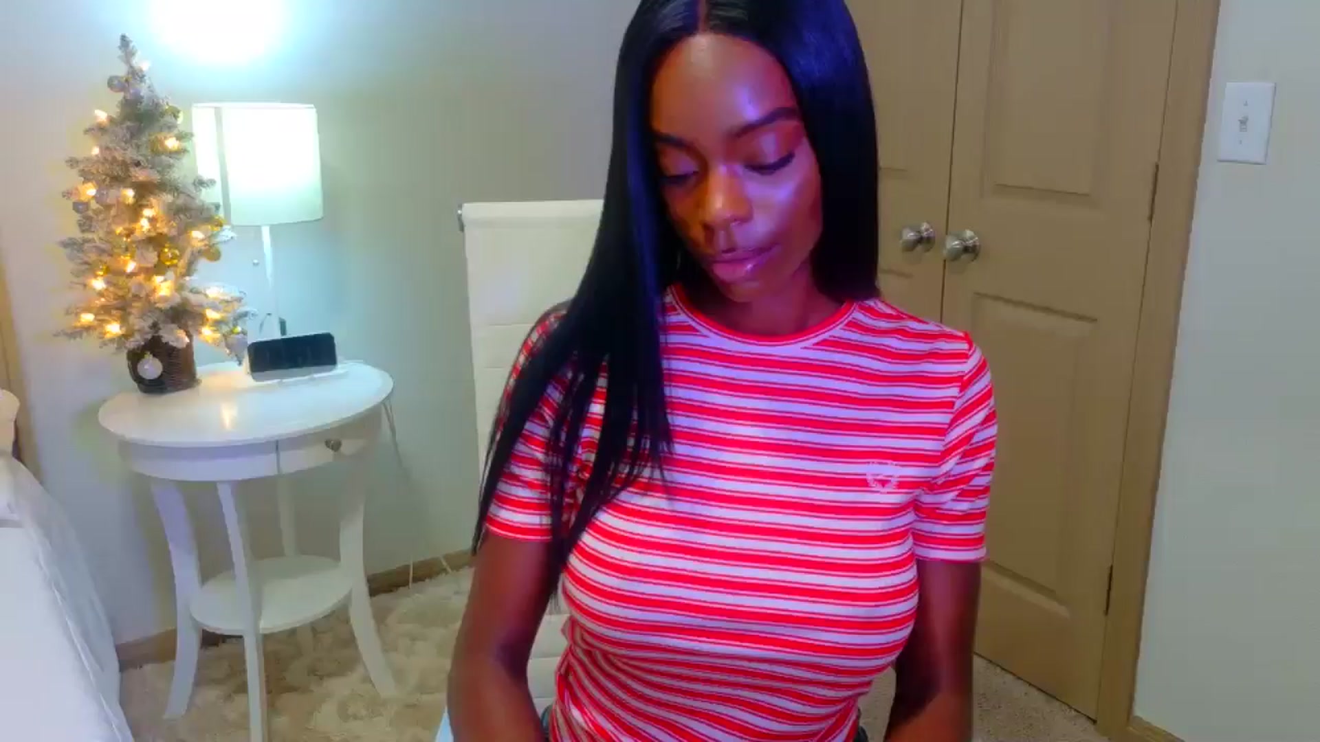 Gallery image thumbnail from Zadira's myfreecams stream on, 12/22/2024, 10:22 image 12 of 20