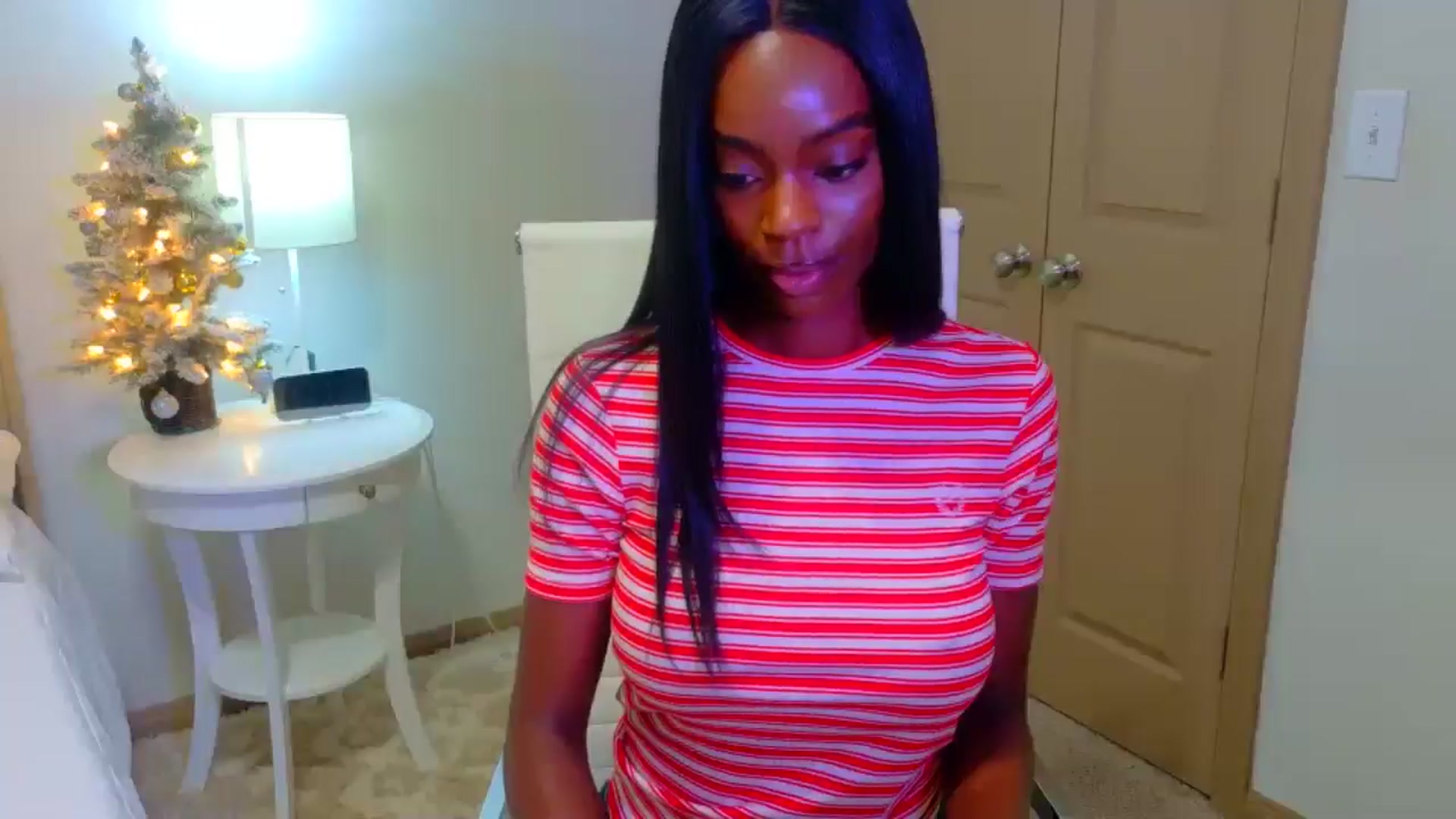 Gallery image thumbnail from Zadira's myfreecams stream on, 12/22/2024, 10:22 image 13 of 20