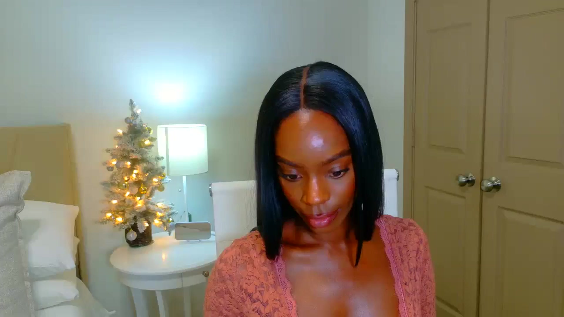 Gallery image thumbnail from Zadira's myfreecams stream on, 12/27/2024, 08:05 image 15 of 20