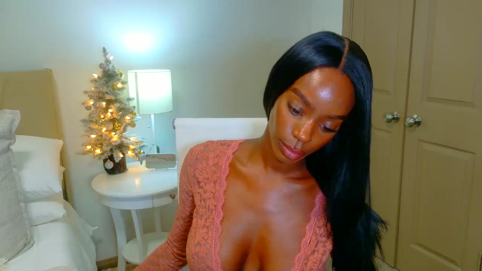 Gallery image thumbnail from Zadira's myfreecams stream on, 12/27/2024, 08:43 image 6 of 20