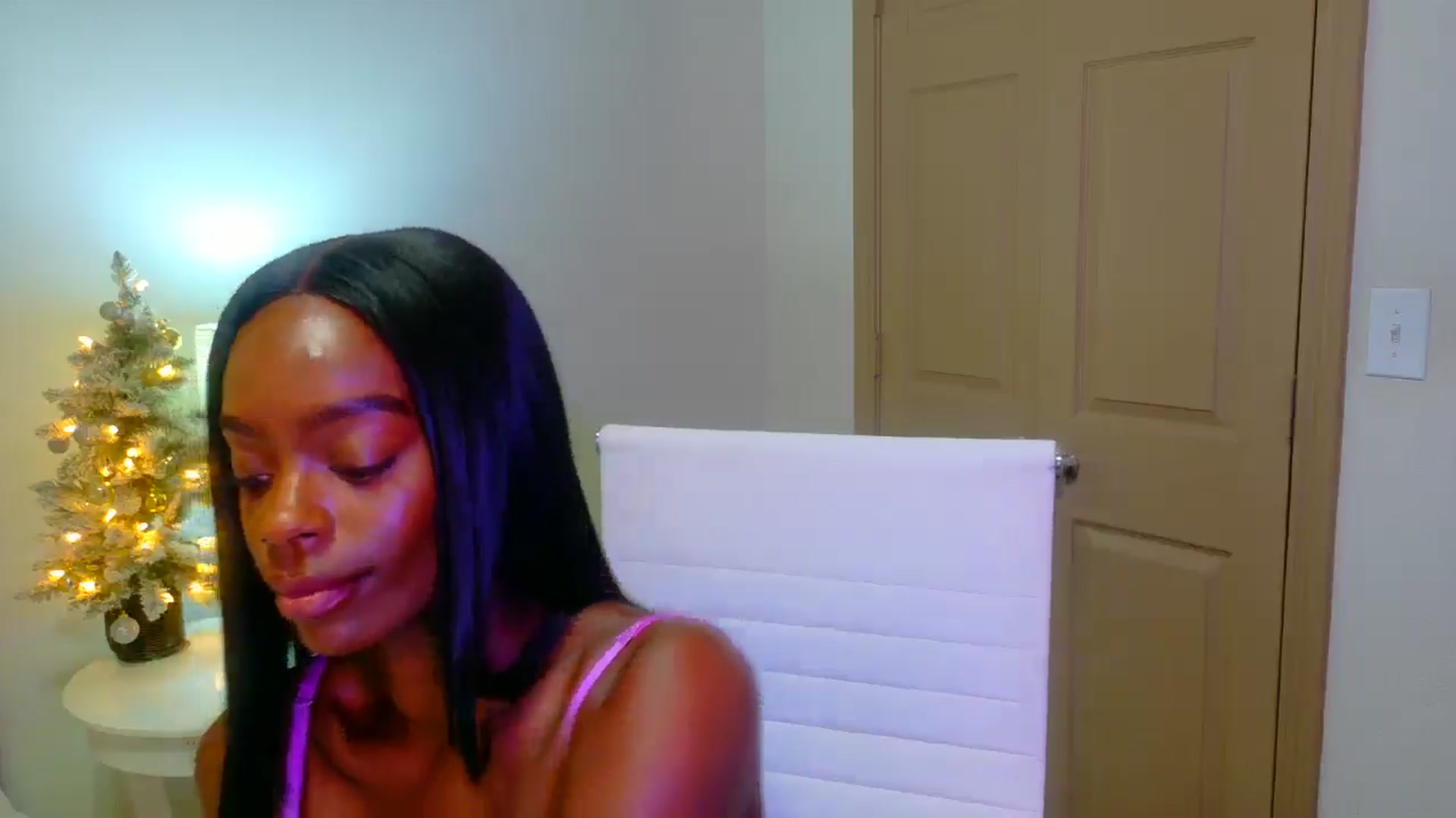 Gallery image thumbnail from Zadira's myfreecams stream on, 12/27/2024, 12:13 image 20 of 20