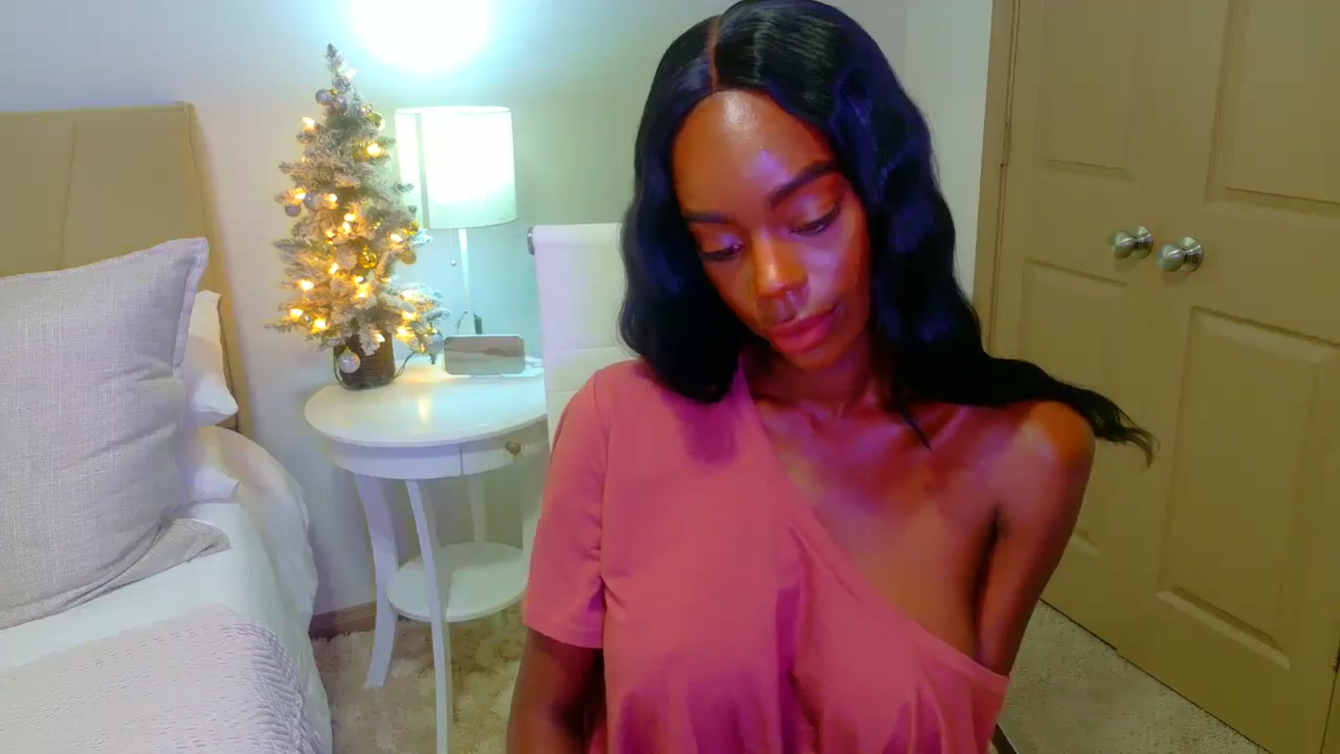 Gallery image thumbnail from Zadira's myfreecams stream on, 12/29/2024, 11:28 image 12 of 20