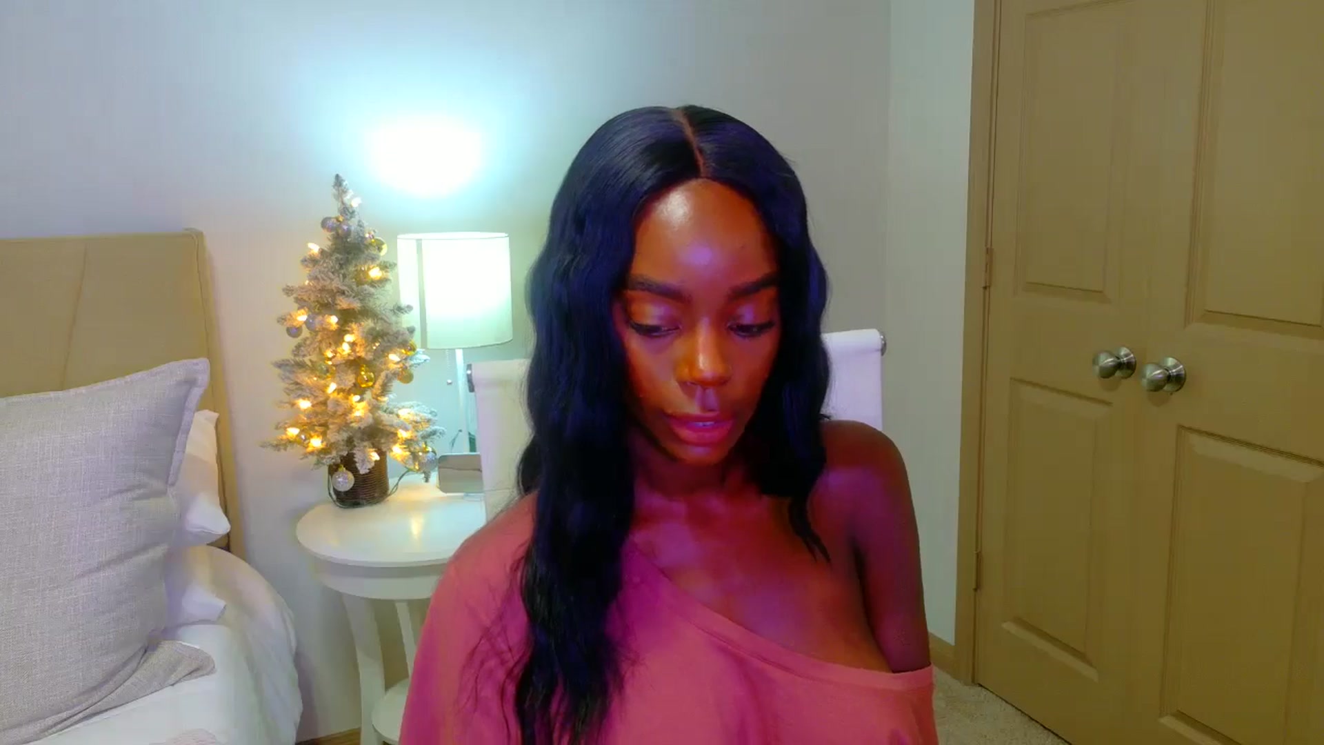Gallery image thumbnail from Zadira's myfreecams stream on, 12/29/2024, 11:28 image 9 of 20