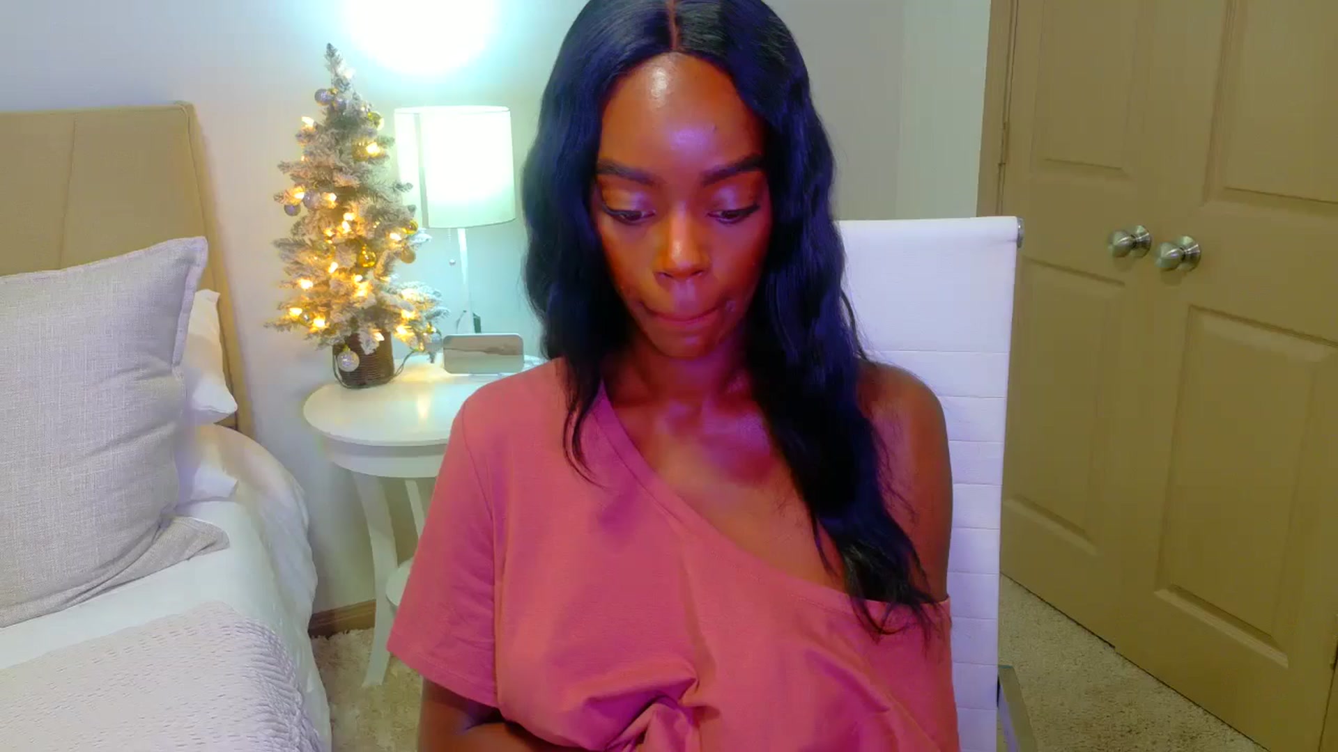 Gallery image thumbnail from Zadira's myfreecams stream on, 12/29/2024, 11:28 image 11 of 20