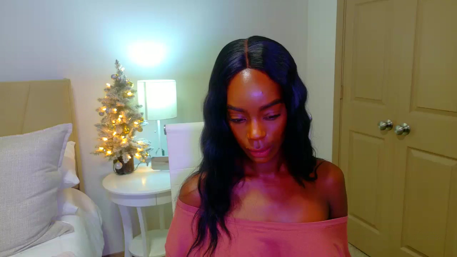 Gallery image thumbnail from Zadira's myfreecams stream on, 12/29/2024, 12:01 image 6 of 20