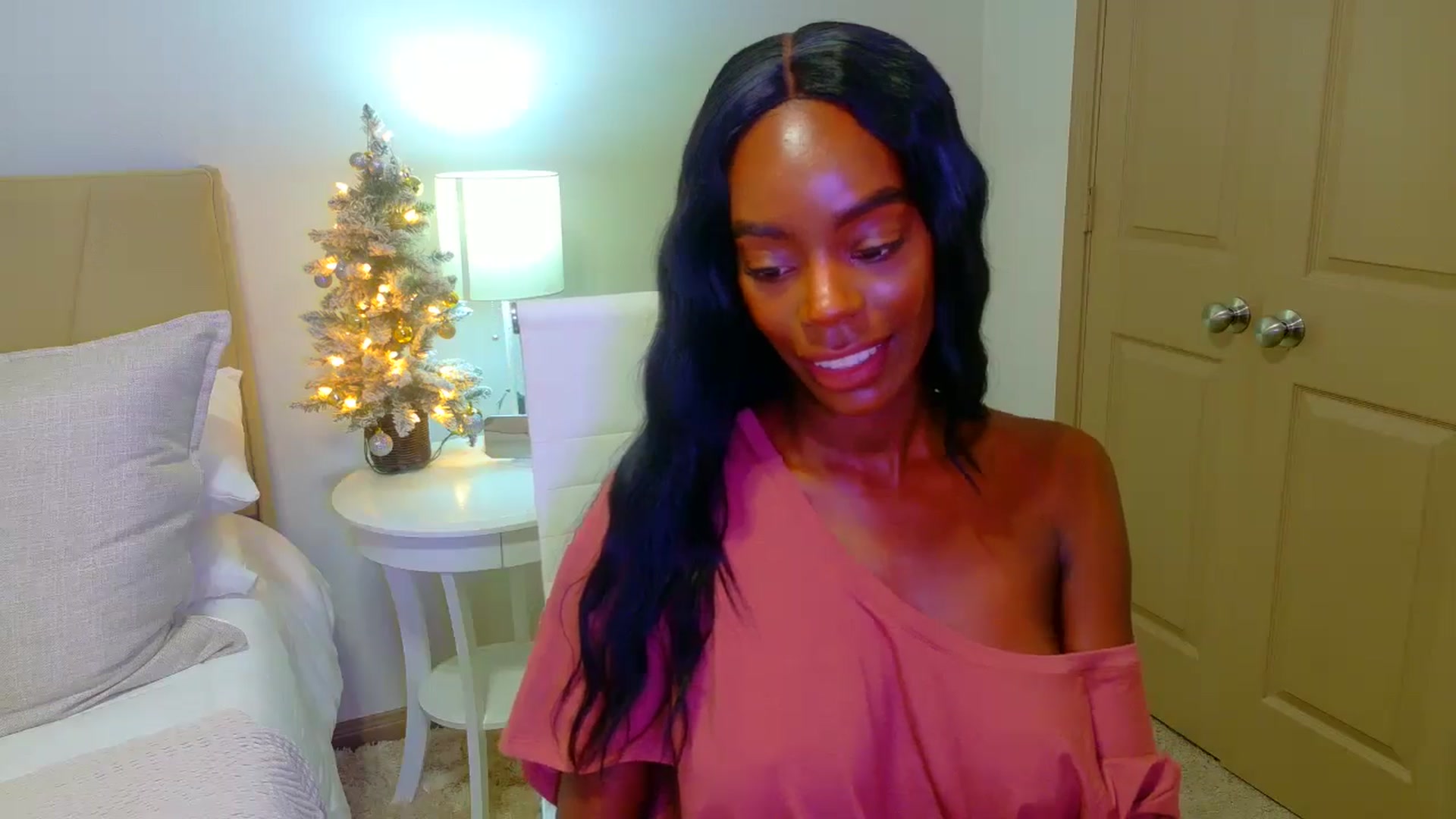 Gallery image thumbnail from Zadira's myfreecams stream on, 12/29/2024, 12:01 image 18 of 20