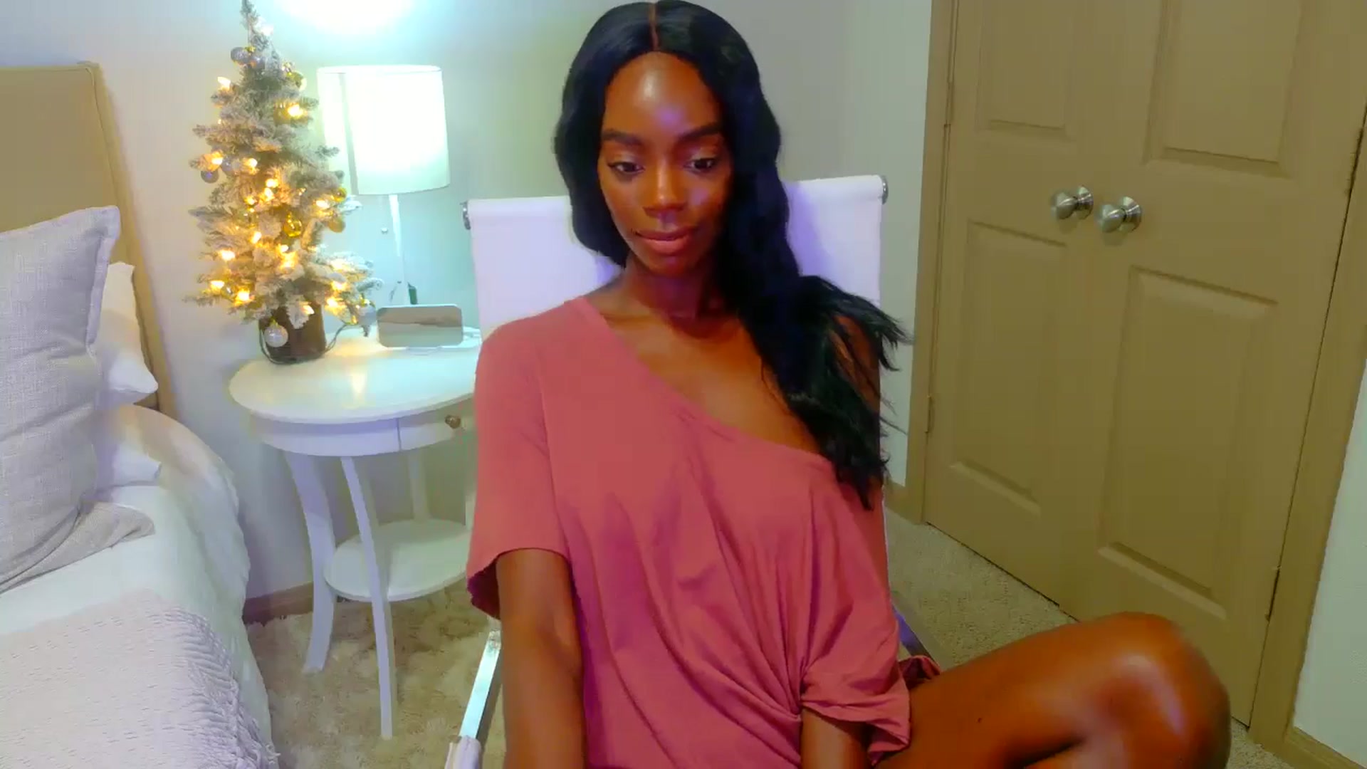 Gallery image thumbnail from Zadira's myfreecams stream on, 12/29/2024, 12:01 image 15 of 20