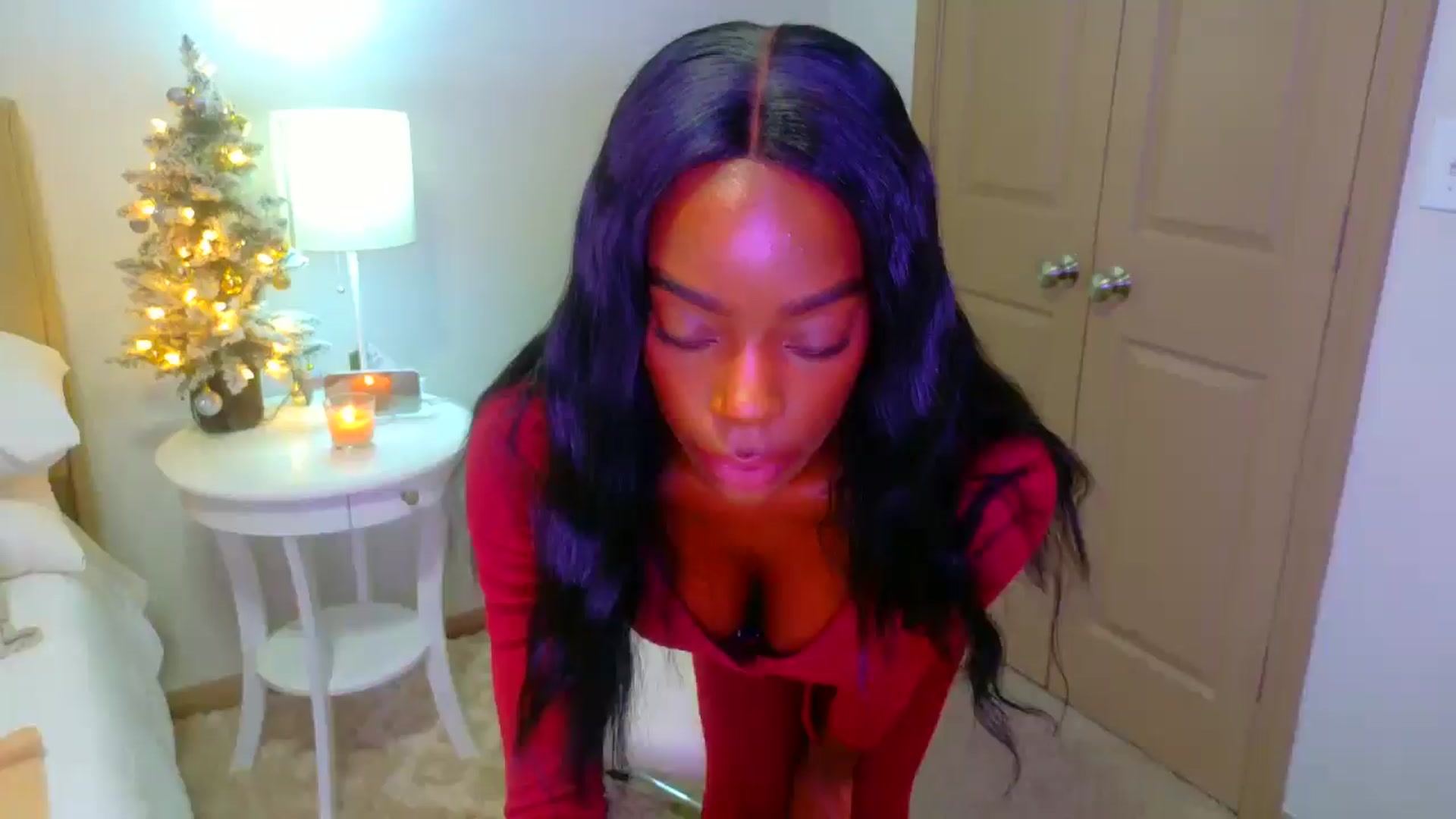 Gallery image thumbnail from Zadira's myfreecams stream on, 01/03/2025, 09:20 image 13 of 20