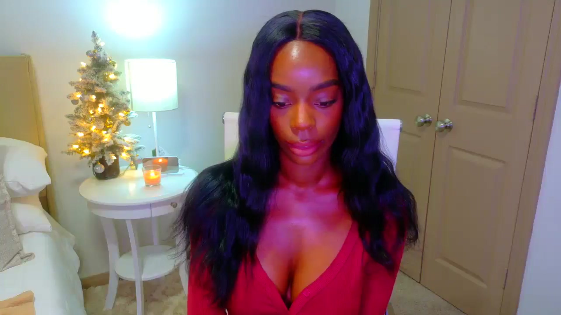 Gallery image thumbnail from Zadira's myfreecams stream on, 01/03/2025, 09:20 image 8 of 20