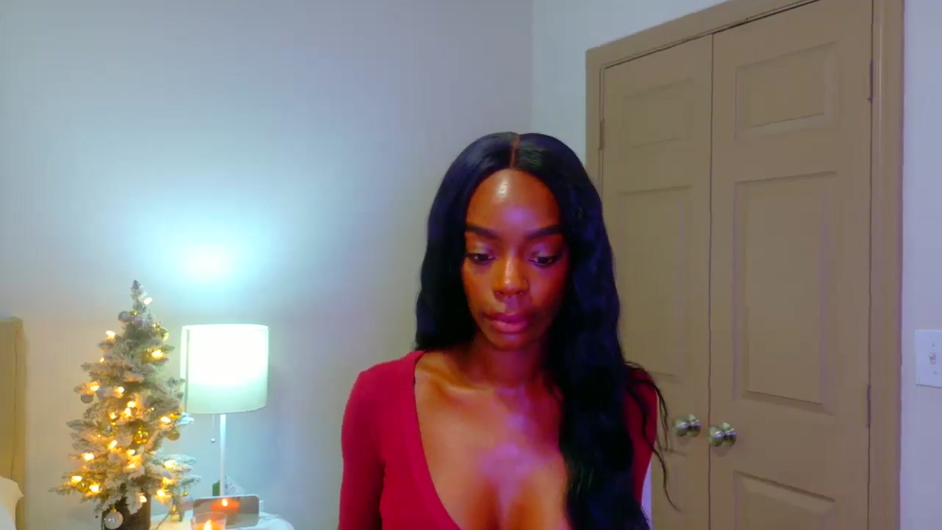 Gallery image thumbnail from Zadira's myfreecams stream on, 01/03/2025, 09:50 image 16 of 20