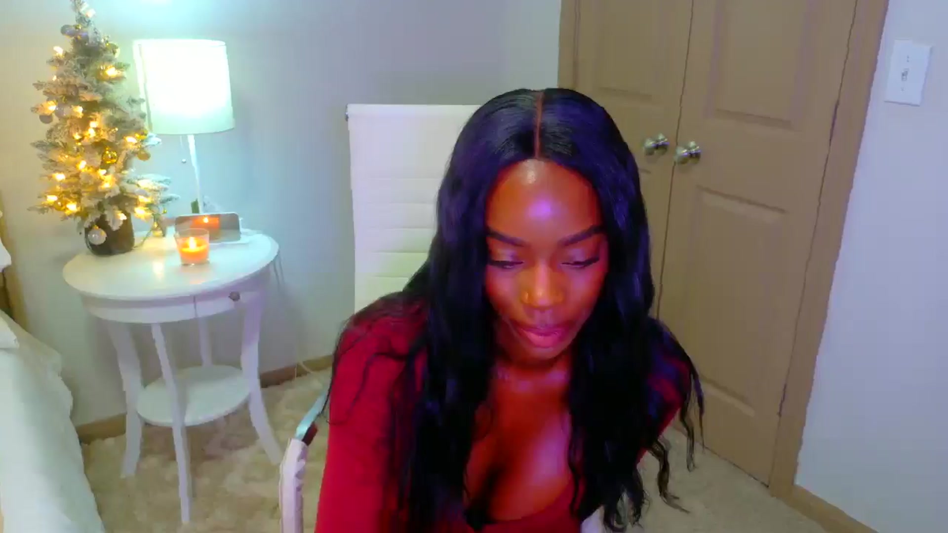 Gallery image thumbnail from Zadira's myfreecams stream on, 01/03/2025, 09:50 image 11 of 20
