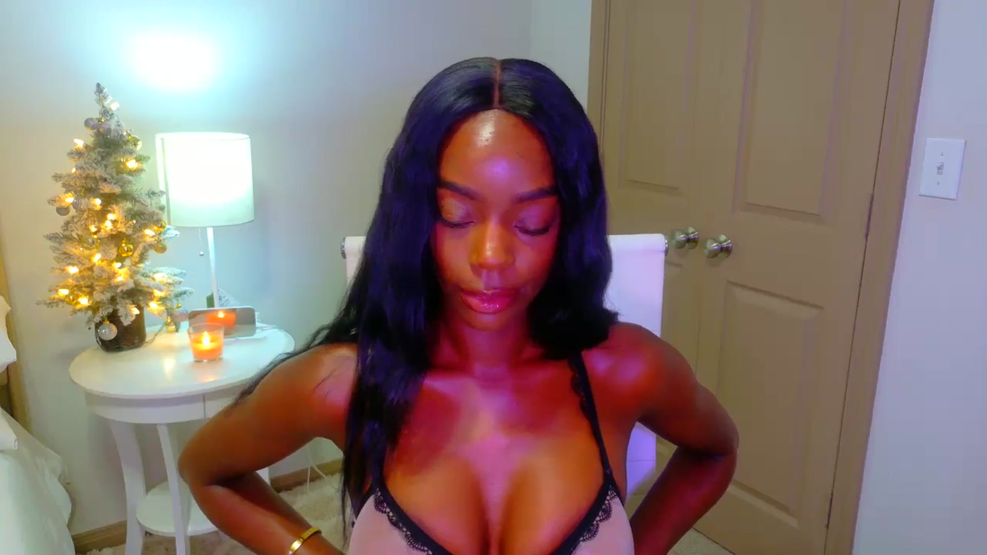 Gallery image thumbnail from Zadira's myfreecams stream on, 01/03/2025, 12:00 image 4 of 20
