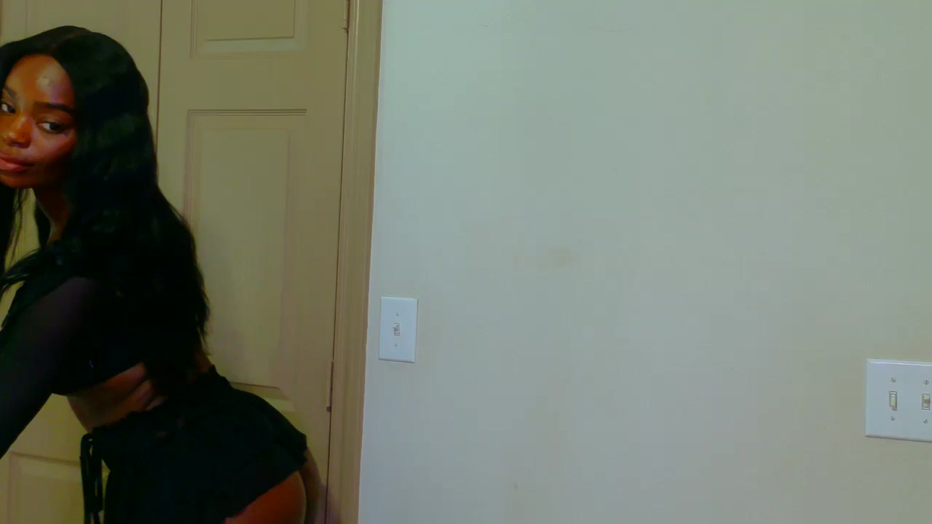 Gallery image thumbnail from Zadira's myfreecams stream on, 01/04/2025, 12:33 image 1 of 20
