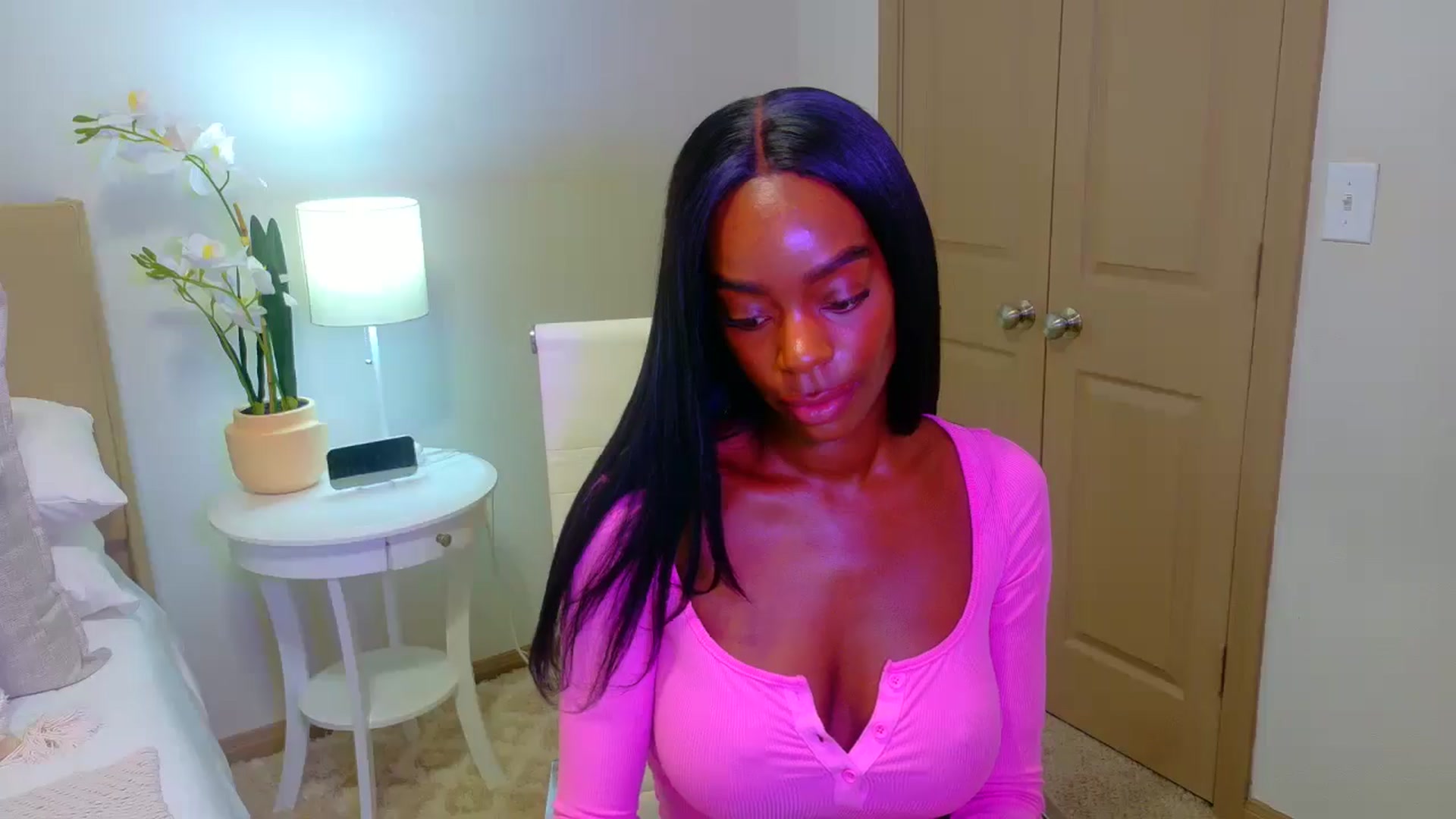Gallery image thumbnail from Zadira's myfreecams stream on, 01/10/2025, 10:15 image 15 of 20