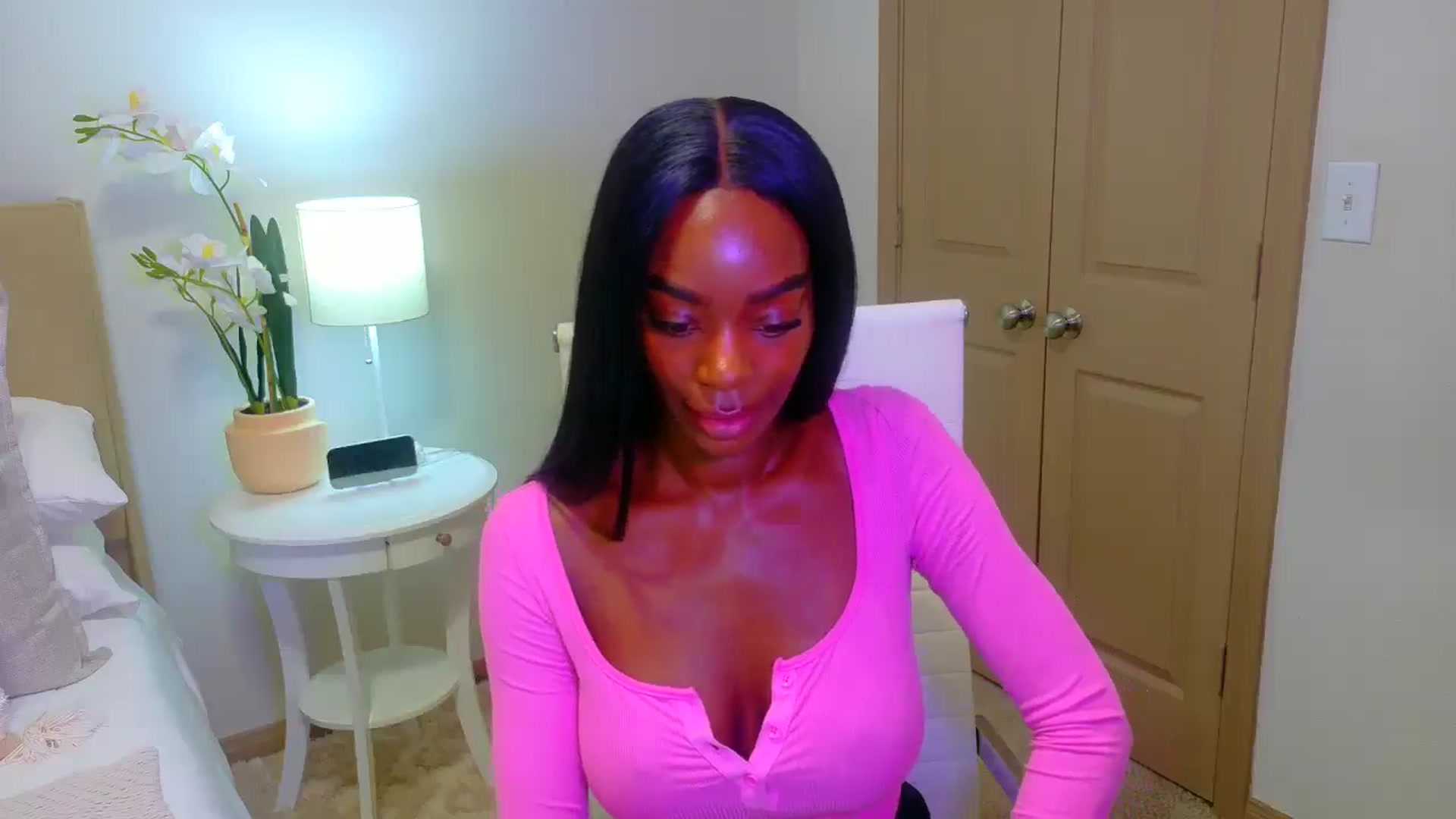 Gallery image thumbnail from Zadira's myfreecams stream on, 01/10/2025, 10:15 image 11 of 20