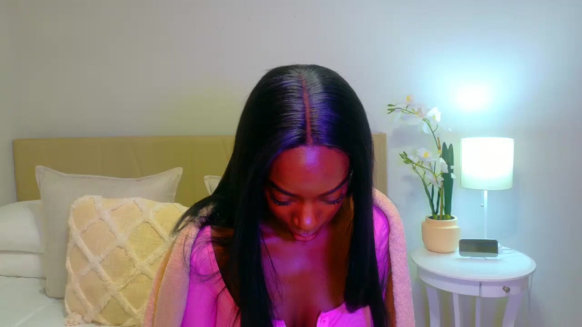 Gallery image thumbnail from Zadira's myfreecams stream on, 01/10/2025, 10:50 image 10 of 20
