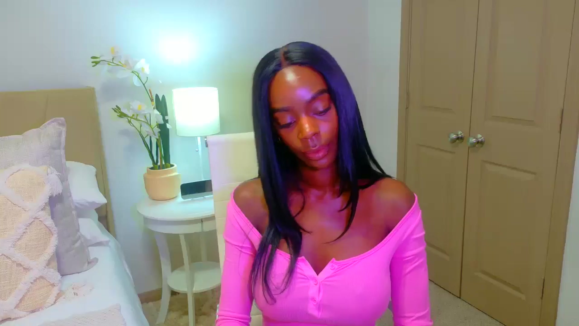 Gallery image thumbnail from Zadira's myfreecams stream on, 01/10/2025, 12:22 image 20 of 20