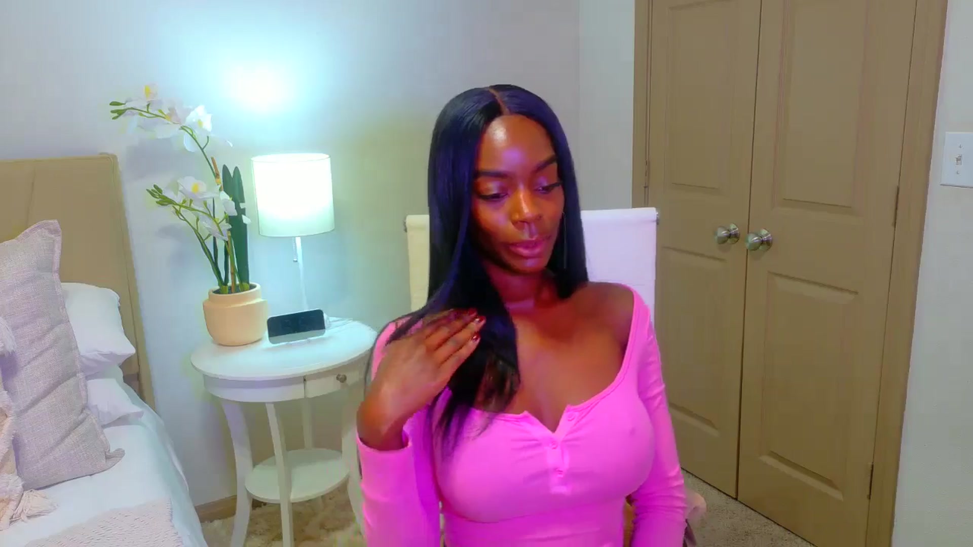 Gallery image thumbnail from Zadira's myfreecams stream on, 01/10/2025, 13:24 image 13 of 20