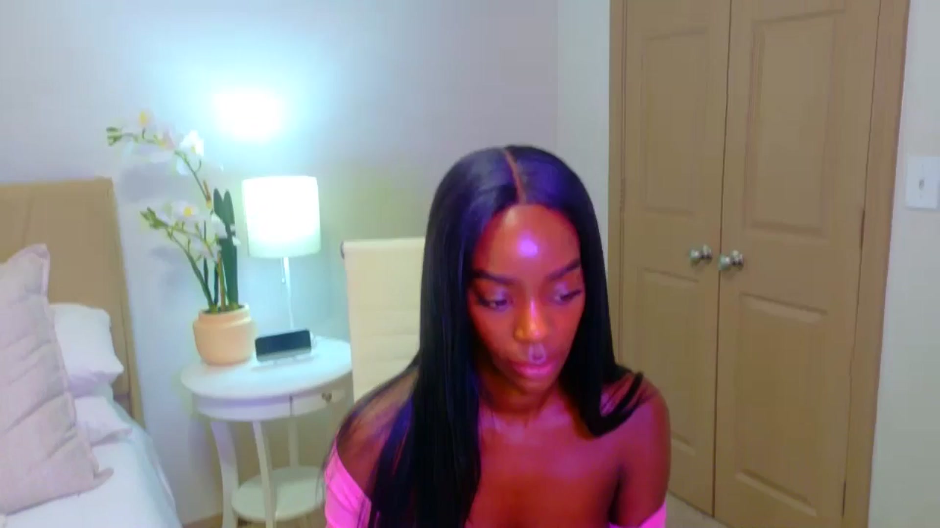 Gallery image thumbnail from Zadira's myfreecams stream on, 01/10/2025, 14:05 image 1 of 20