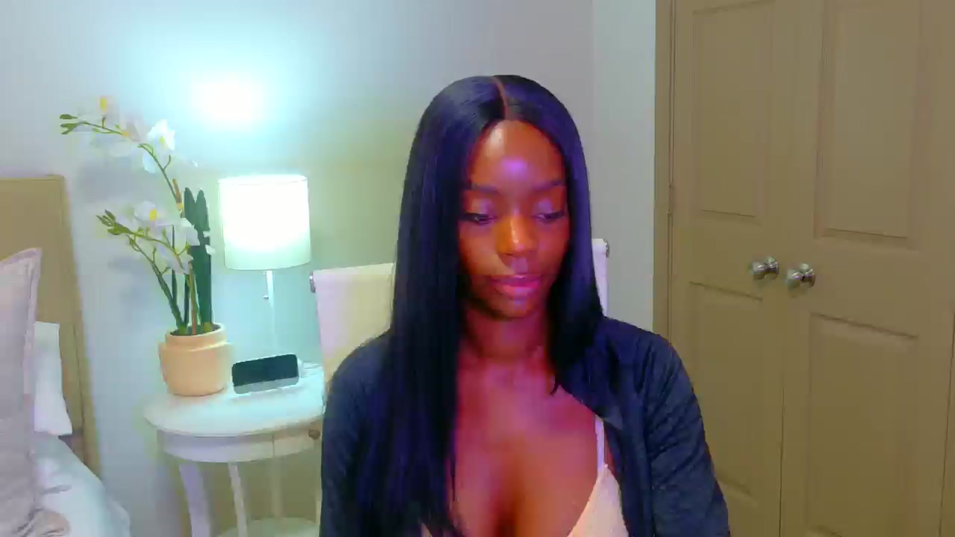 Gallery image thumbnail from Zadira's myfreecams stream on, 01/11/2025, 11:22 image 8 of 20