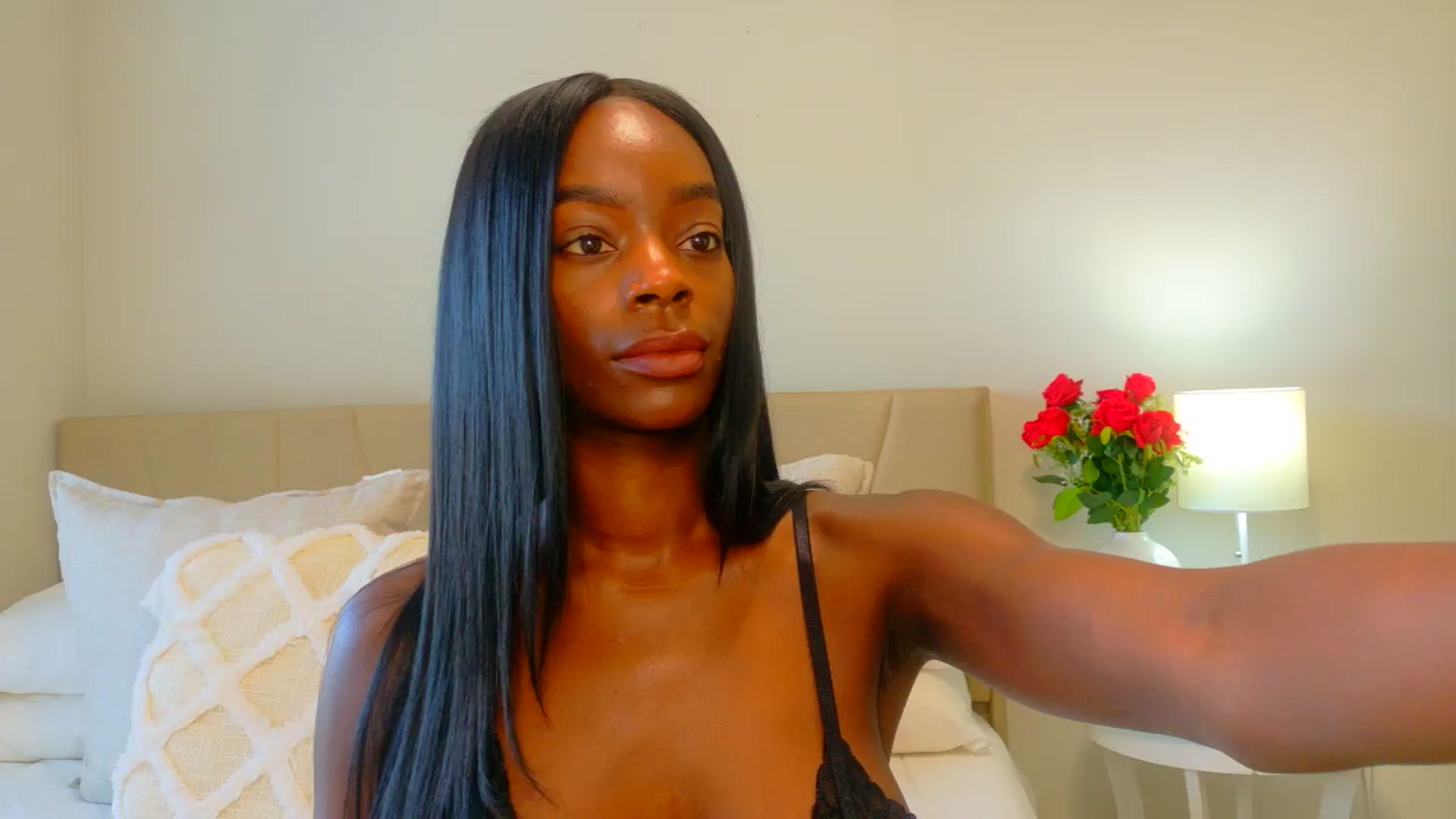 Gallery image thumbnail from Zadira's myfreecams stream on, 01/13/2025, 15:39 image 8 of 20