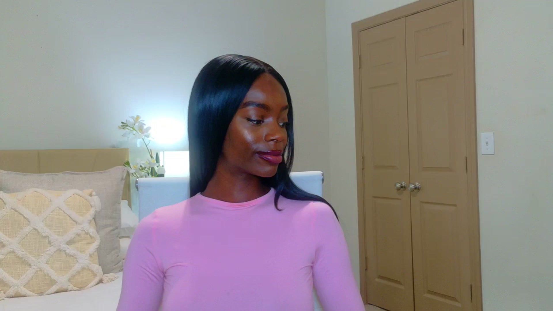 Gallery image thumbnail from Zadira's myfreecams stream on, 01/19/2025, 12:28 image 1 of 20