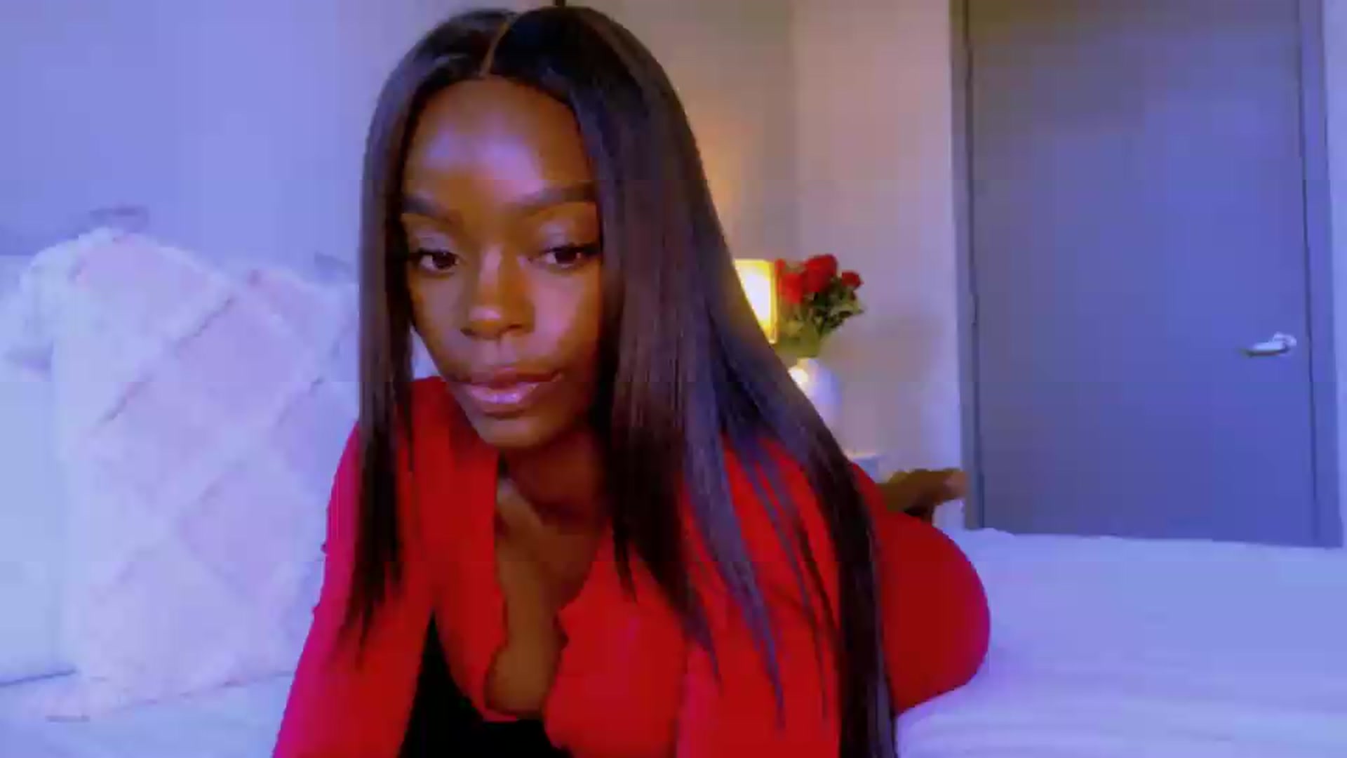 Gallery image thumbnail from Zadira's myfreecams stream on, 06/11/2026, 17:32 image 2 of 20