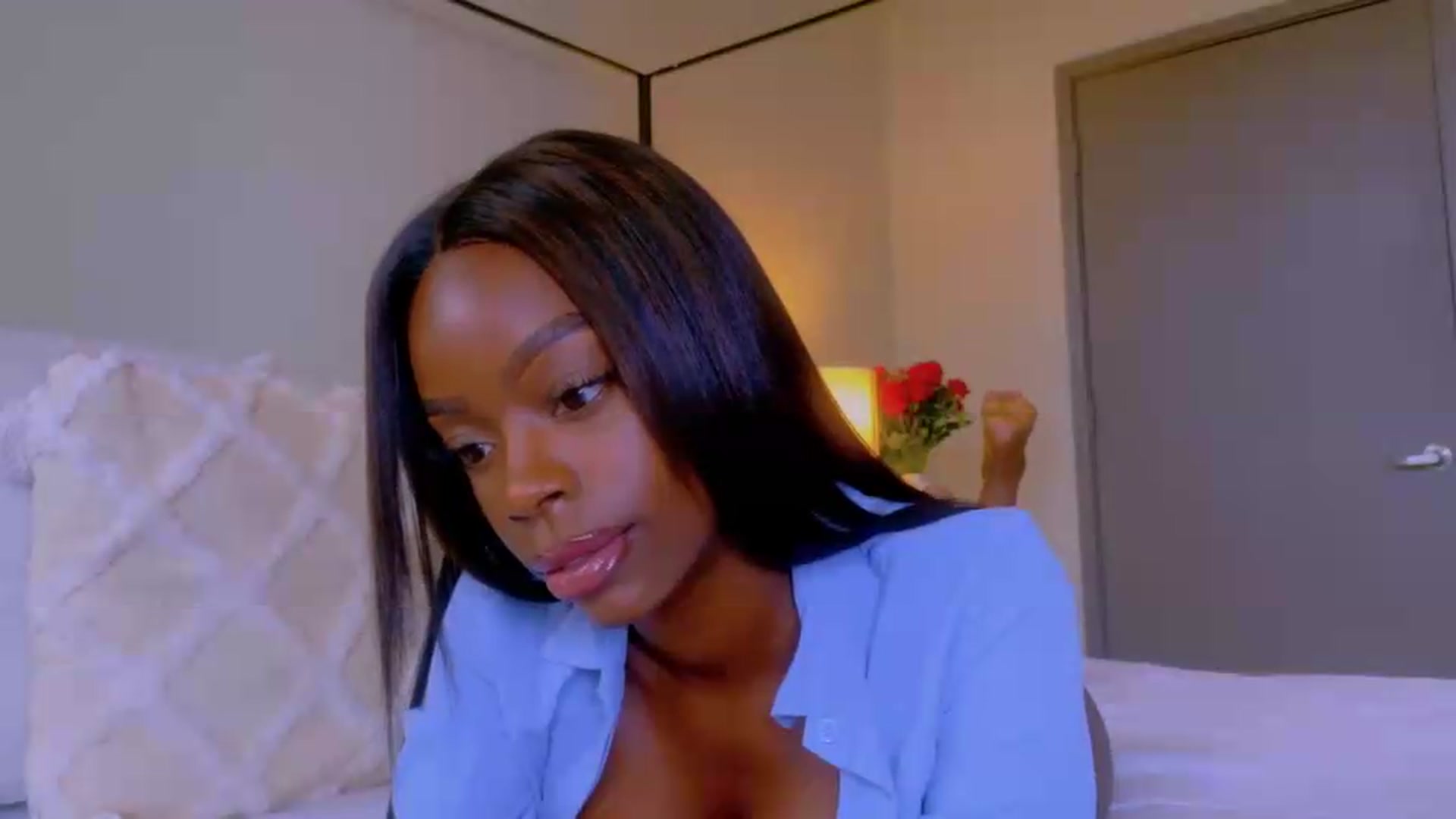 Gallery image thumbnail from Zadira's myfreecams stream on, 06/11/2026, 19:08 image 4 of 20