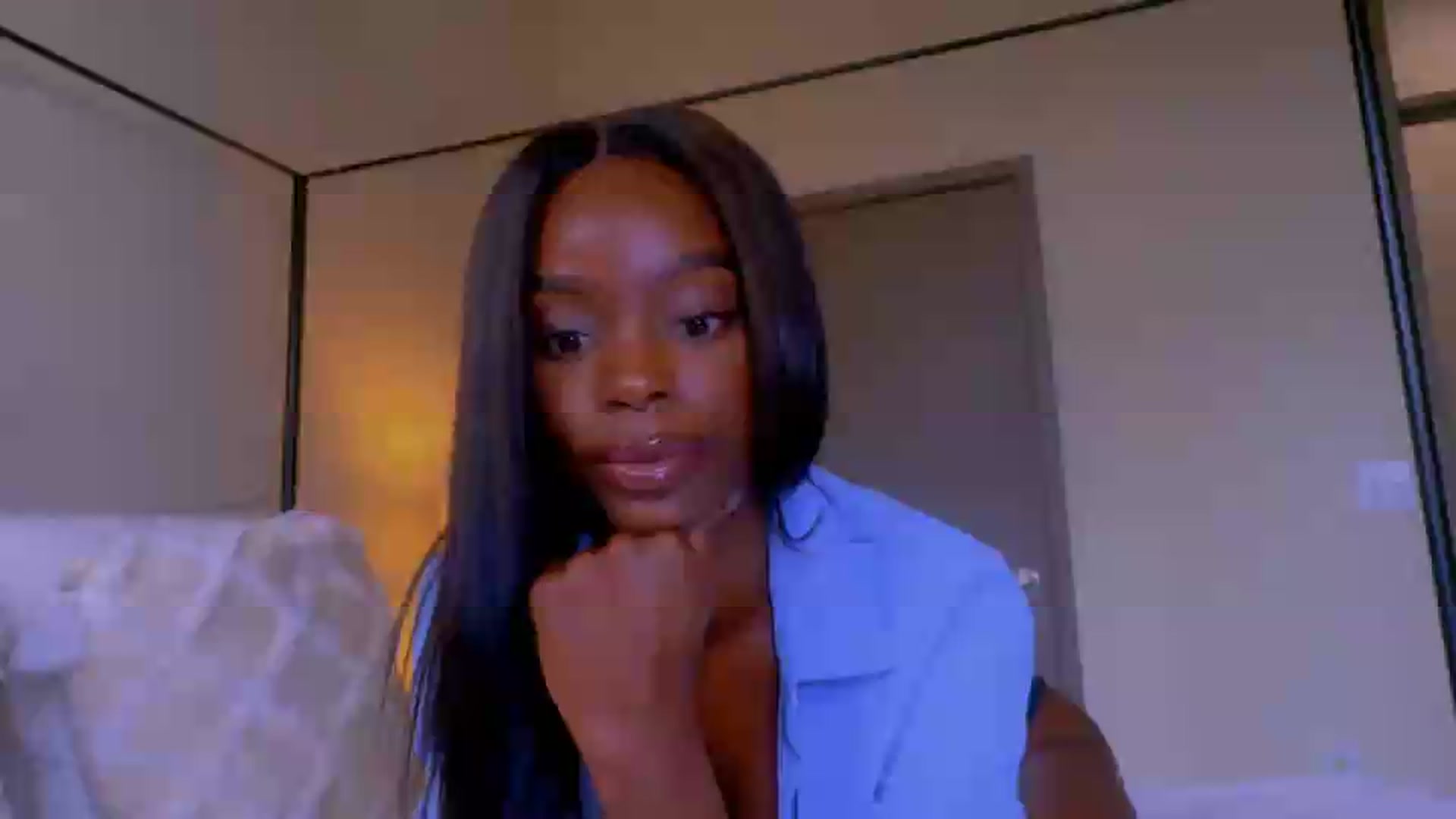Gallery image thumbnail from Zadira's myfreecams stream on, 06/11/2026, 21:27 image 16 of 20