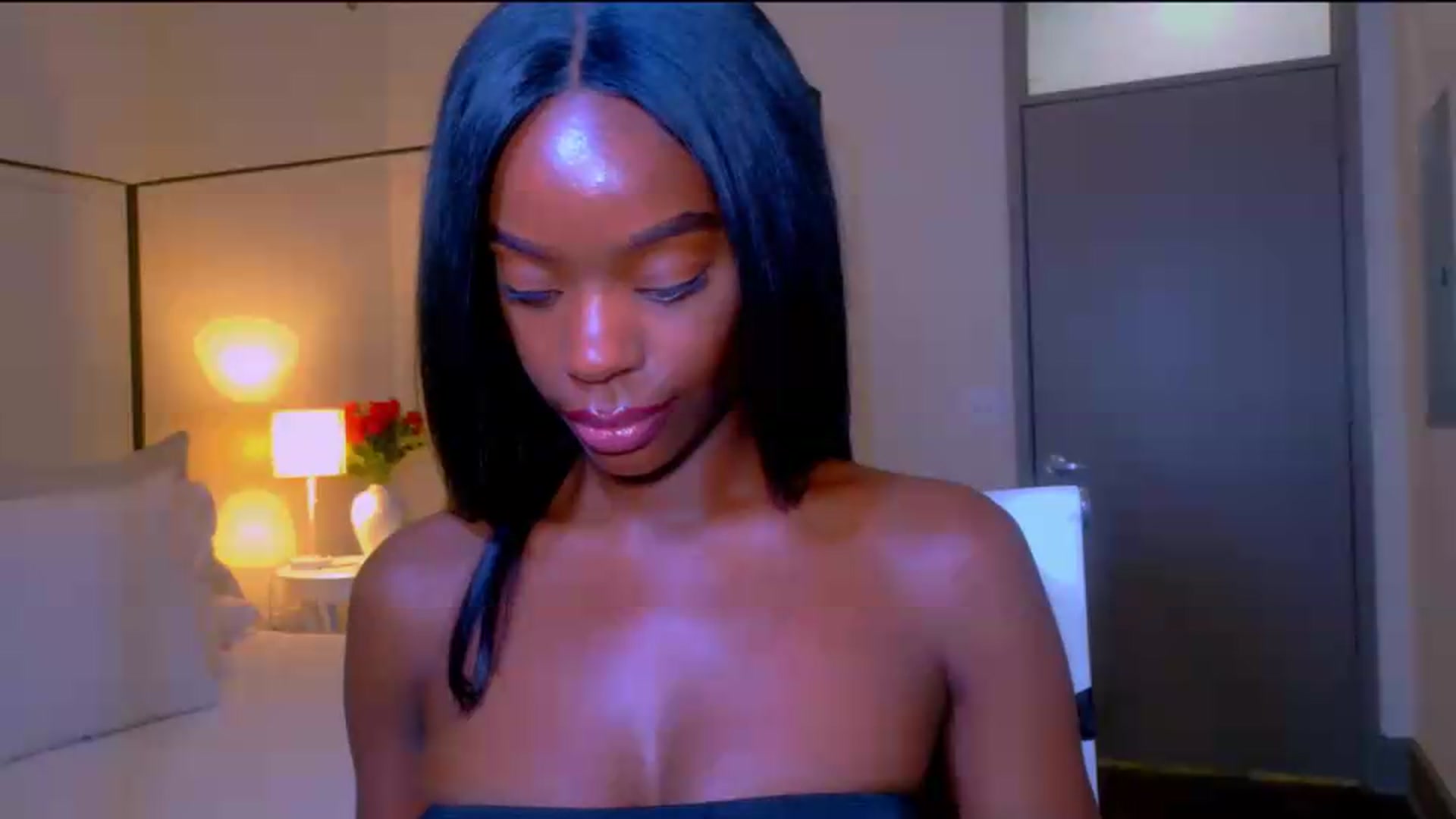 Gallery image thumbnail from Zadira's myfreecams stream on, 06/19/2026, 02:21 image 14 of 20