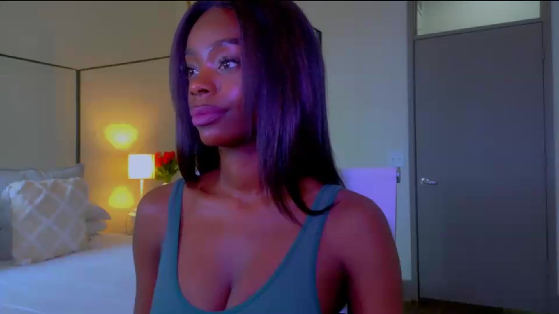 Gallery image thumbnail from Zadira's myfreecams stream on, 06/19/2026, 17:38 image 9 of 20