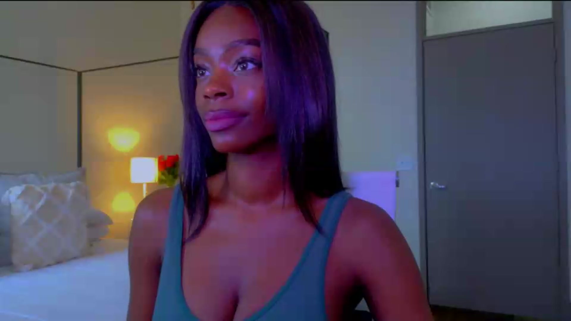 Gallery image thumbnail from Zadira's myfreecams stream on, 06/19/2026, 17:38 image 20 of 20