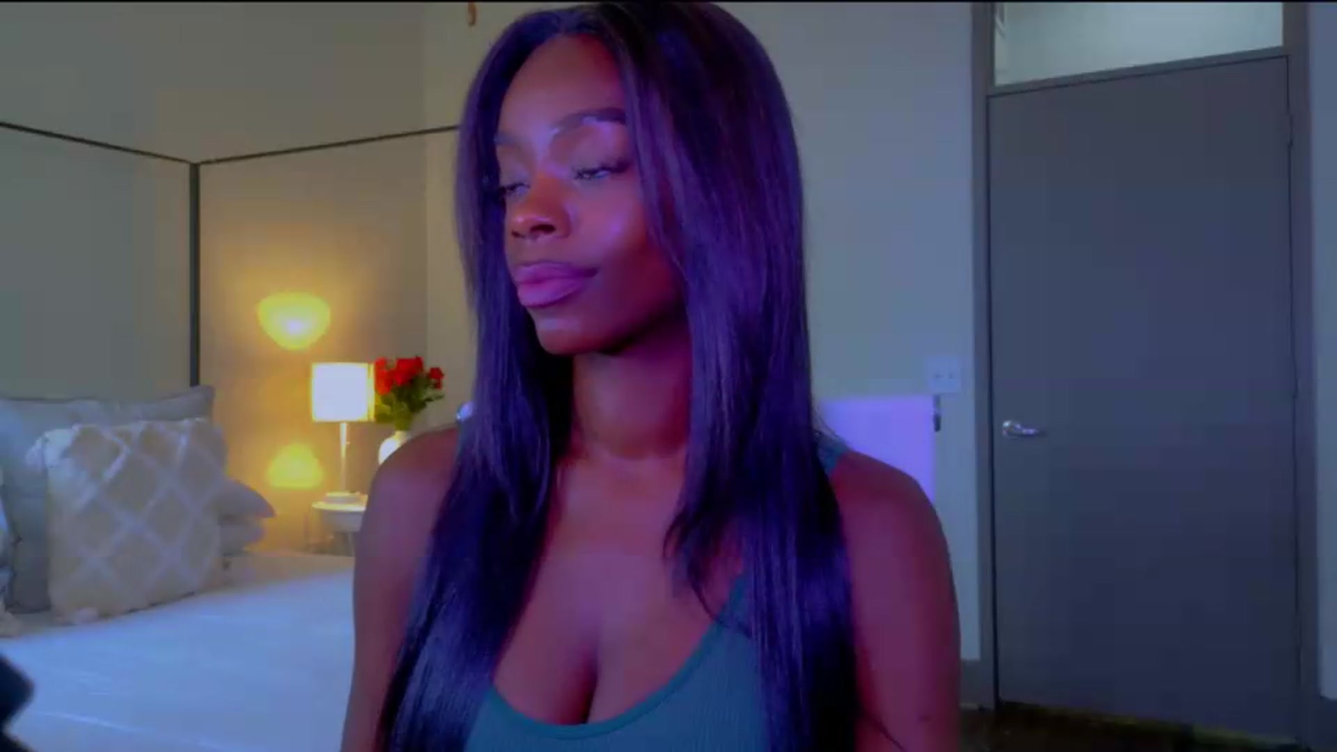 Gallery image thumbnail from Zadira's myfreecams stream on, 06/19/2026, 18:42 image 12 of 20