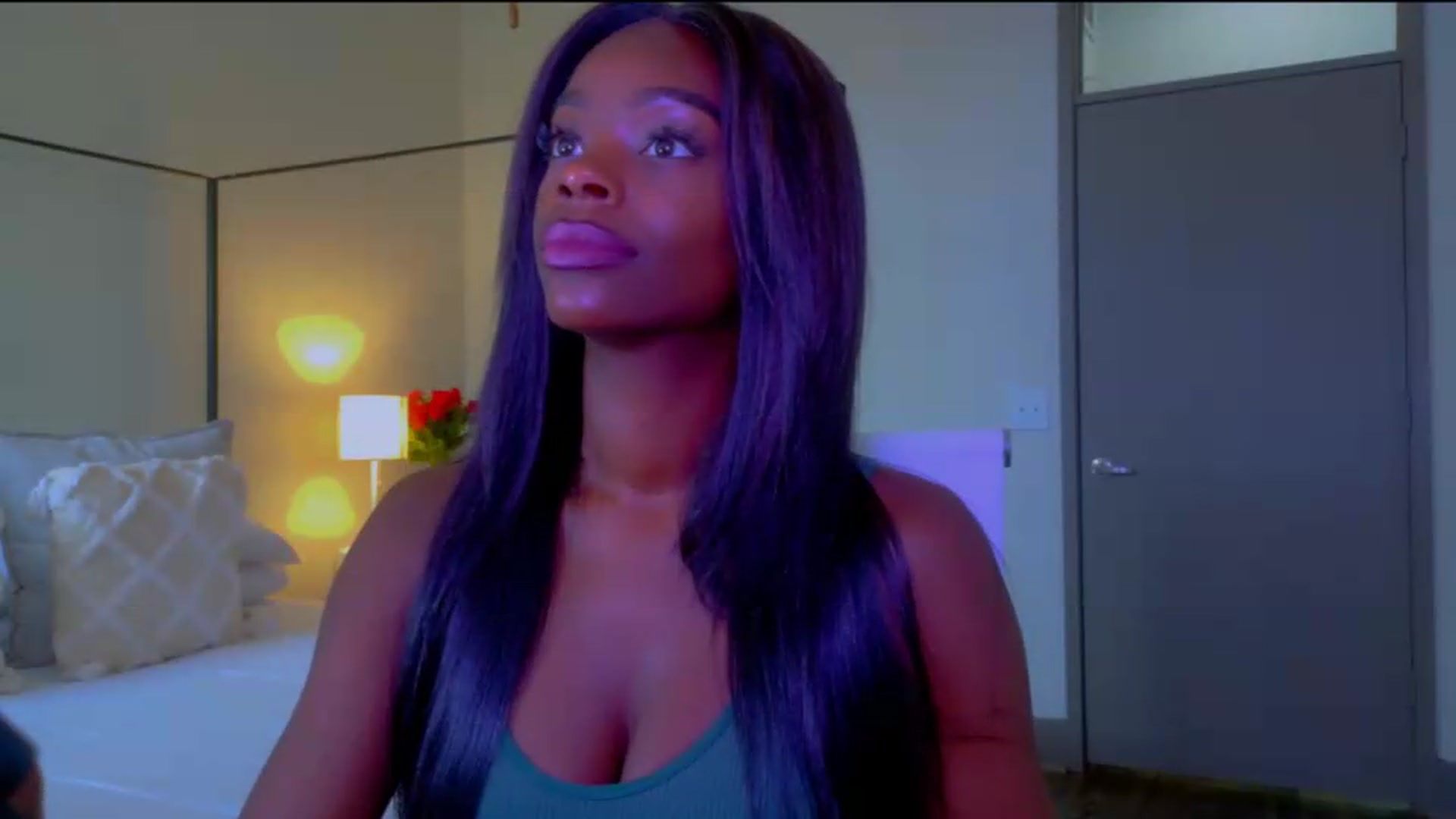 Gallery image thumbnail from Zadira's myfreecams stream on, 06/19/2026, 18:42 image 9 of 20