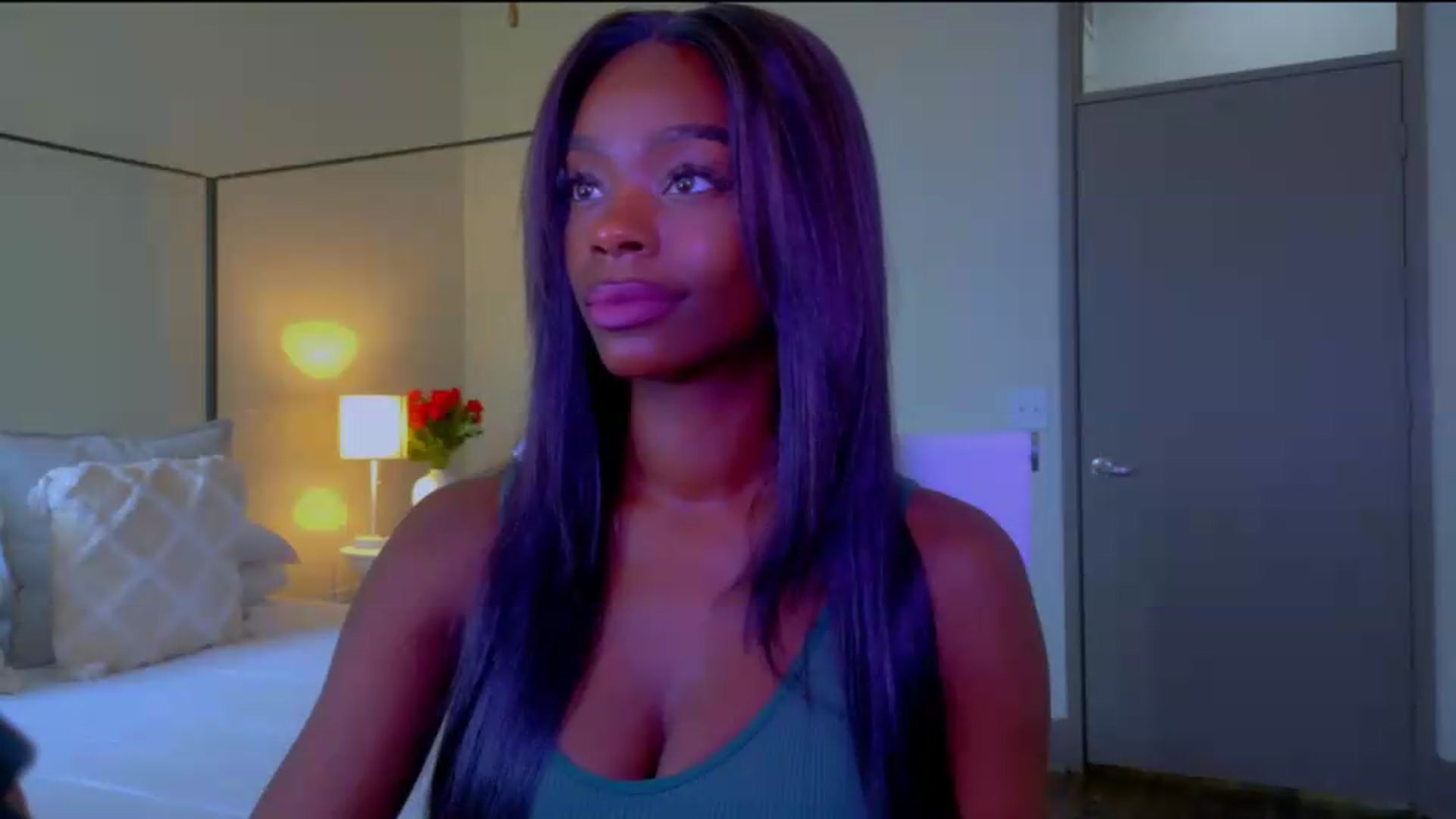 Gallery image thumbnail from Zadira's myfreecams stream on, 06/19/2026, 18:42 image 15 of 20