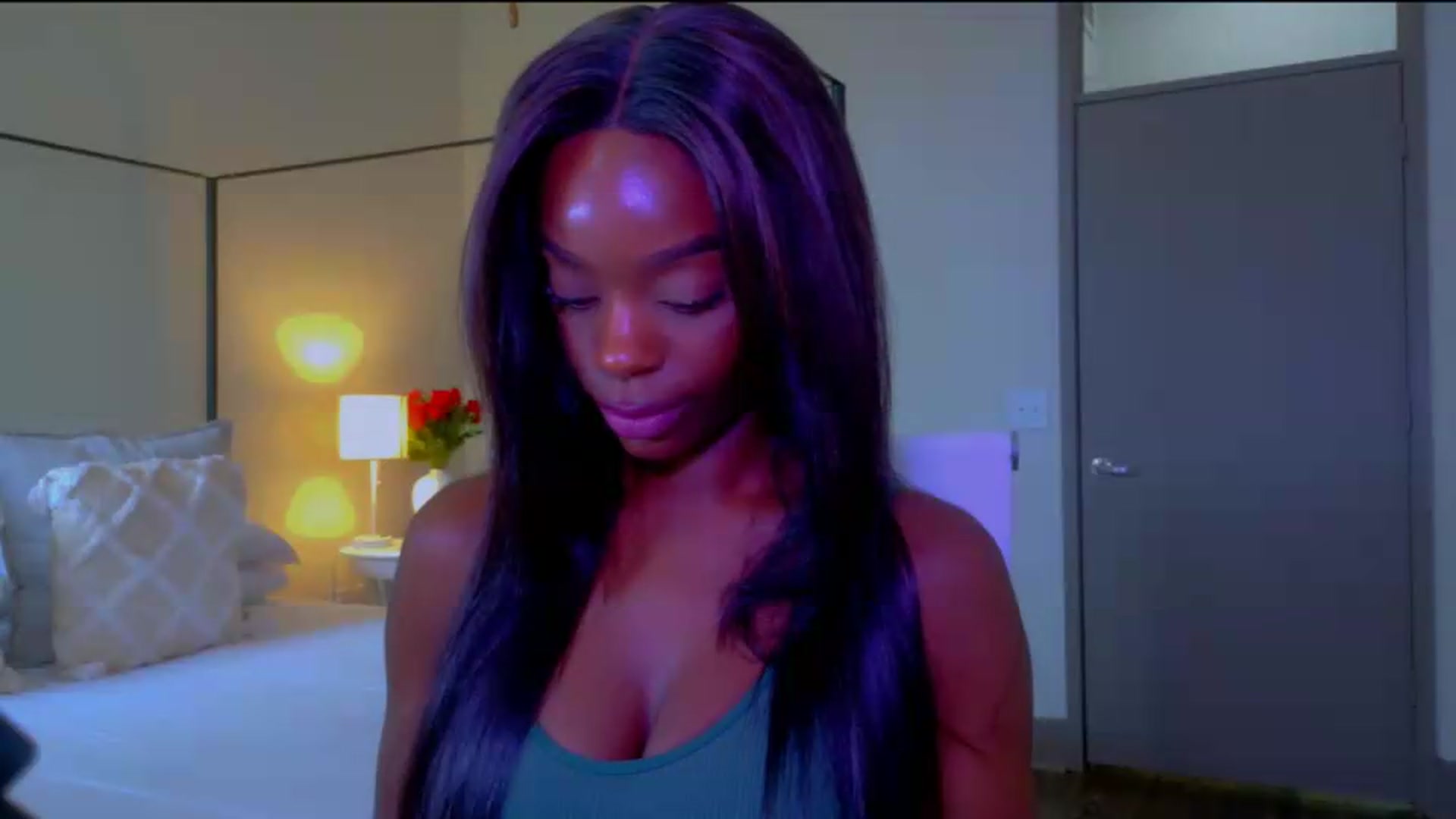 Gallery image thumbnail from Zadira's myfreecams stream on, 06/19/2026, 18:42 image 11 of 20