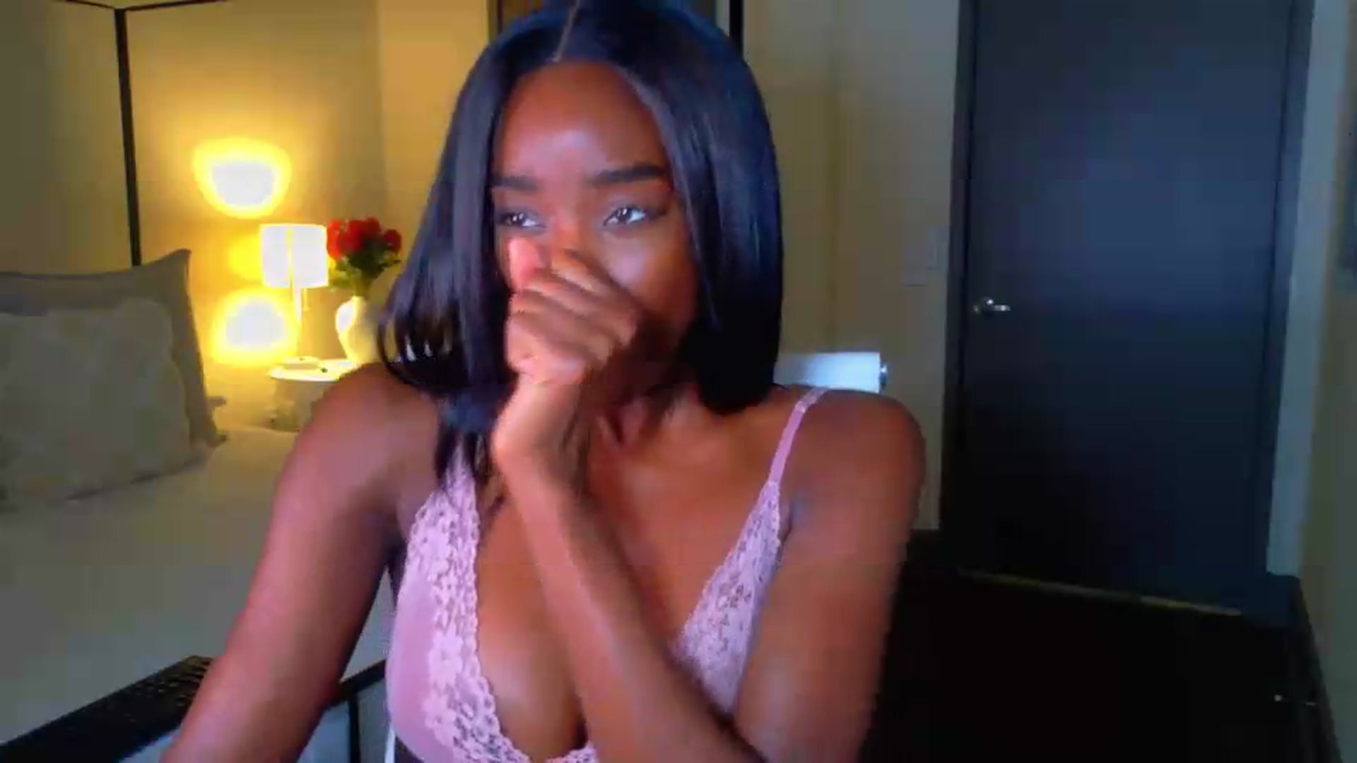 Gallery image thumbnail from Zadira's myfreecams stream on, 06/26/2026, 06:29 image 2 of 20