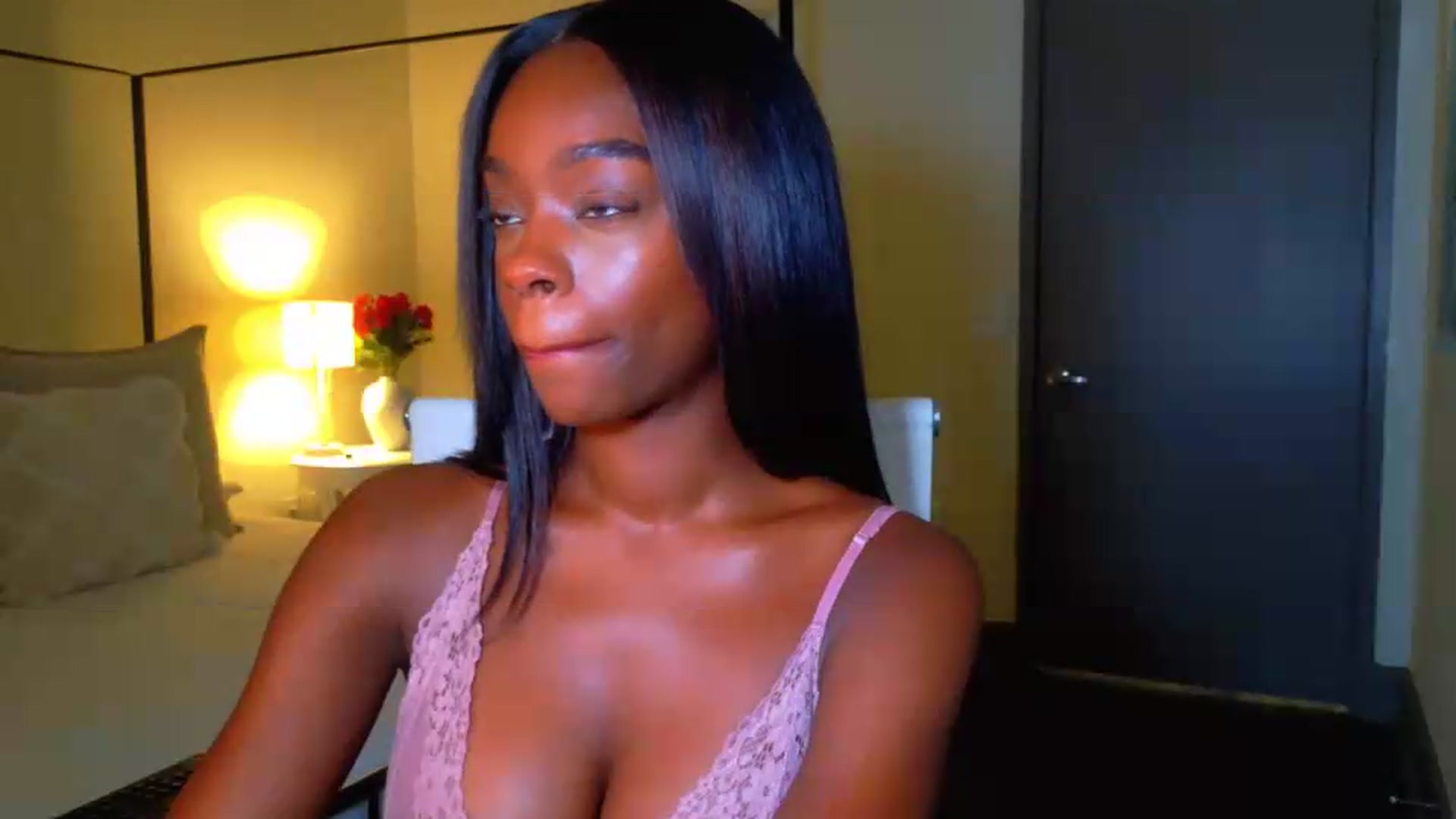 Gallery image thumbnail from Zadira's myfreecams stream on, 06/26/2026, 06:29 image 14 of 20
