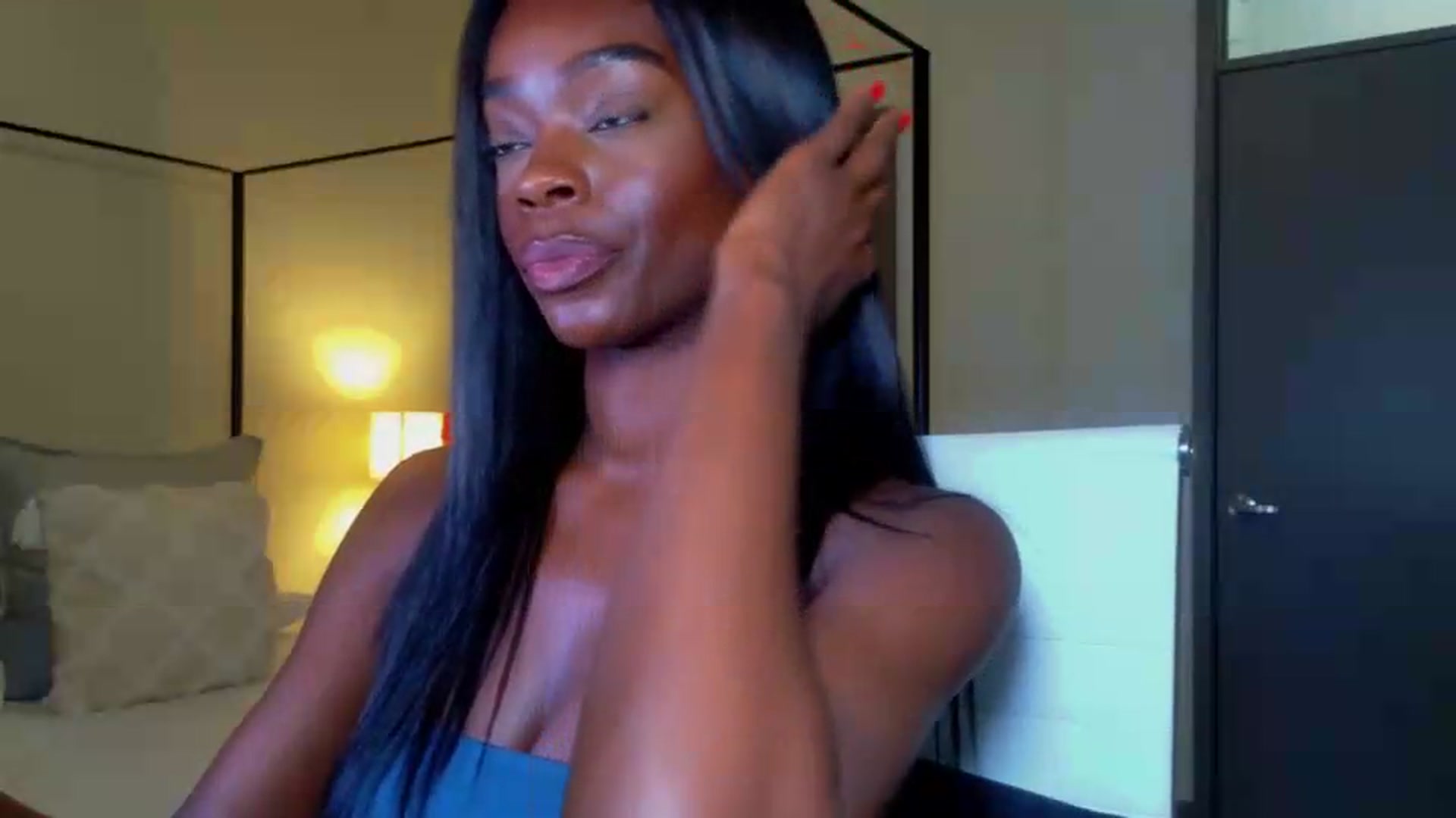 Gallery image thumbnail from Zadira's myfreecams stream on, 06/27/2026, 01:21 image 11 of 20