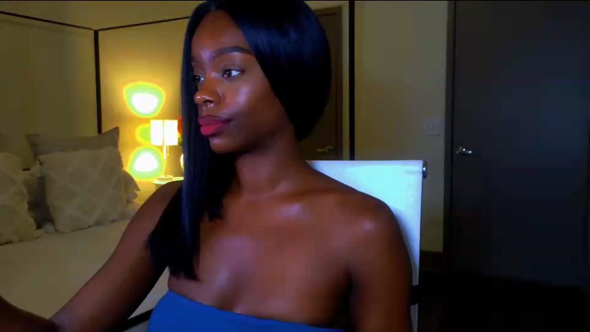 Gallery image thumbnail from Zadira's myfreecams stream on, 07/04/2026, 03:32 image 4 of 20